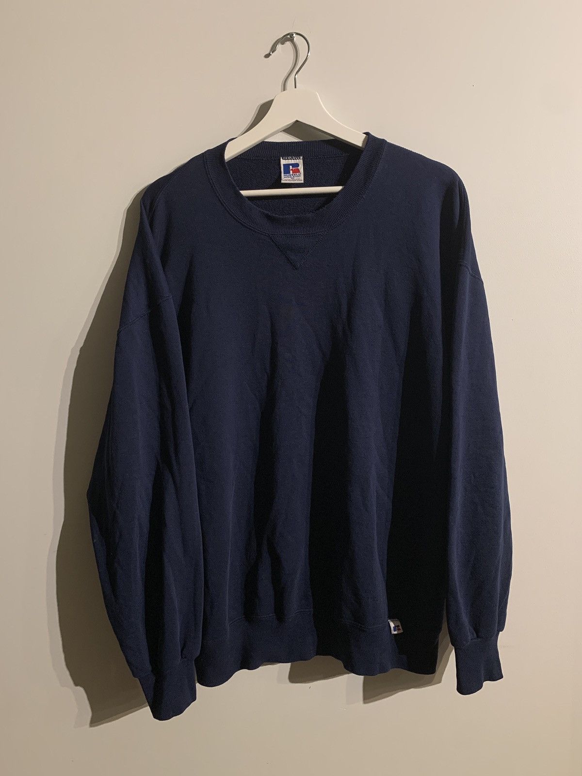 Russell Athletic × Vintage 90s Russell Athletic USA Made Blank Crew sweater Travis Size US XL / EU 56 / 4 - 1 Thumbnail