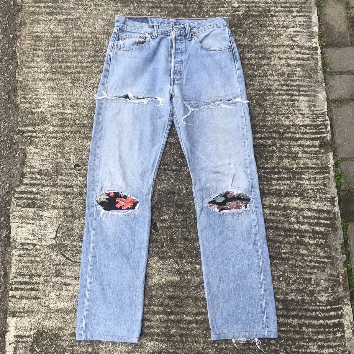 Levi's 90s Levis 501 Distressed Denim Jeans Sakura Size US 32 / EU 48 - 3 Thumbnail