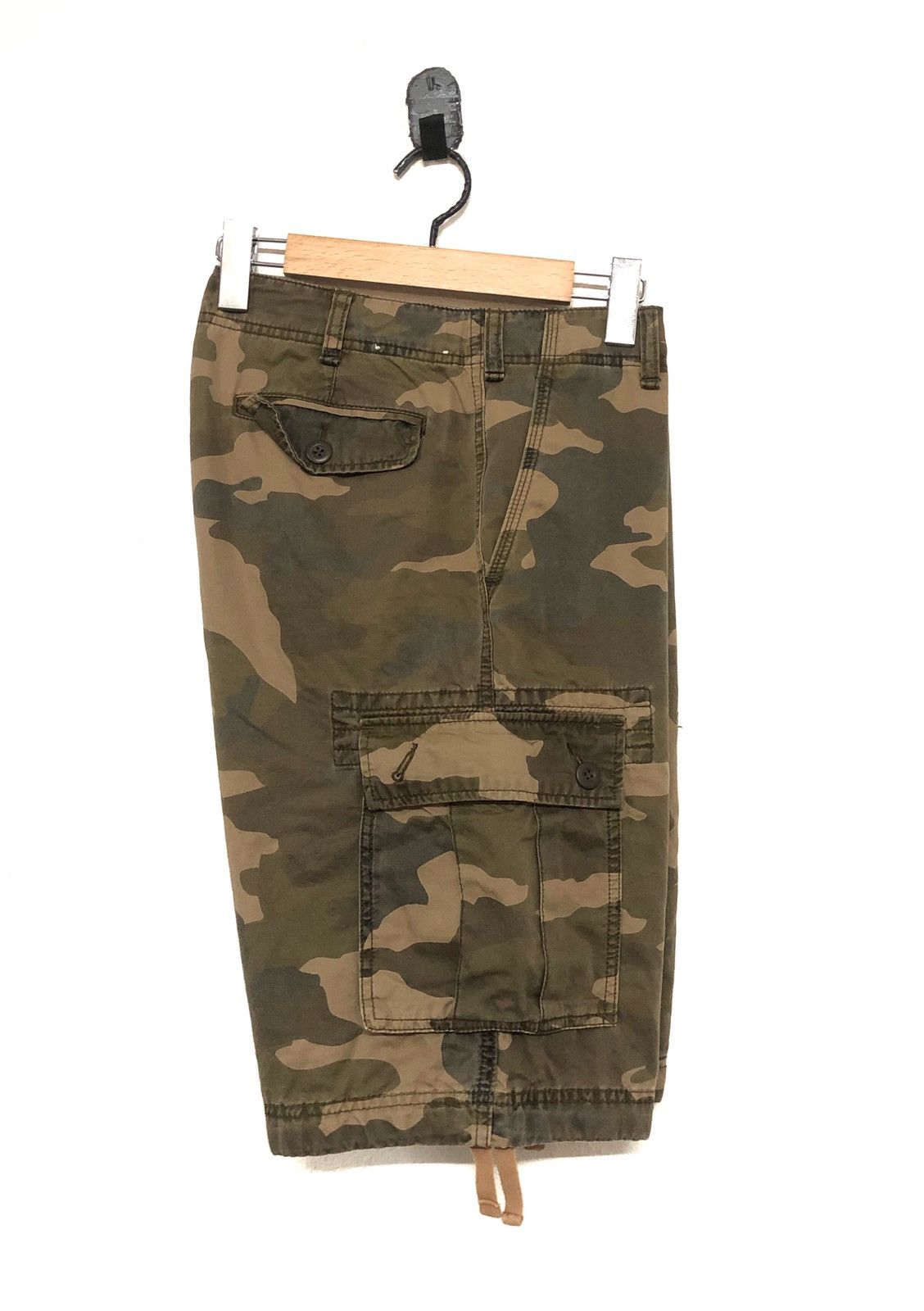 Uniqlo Uniqlo Army Camo Cargo Short Pant Size US 30 / EU 46 - 3 Thumbnail
