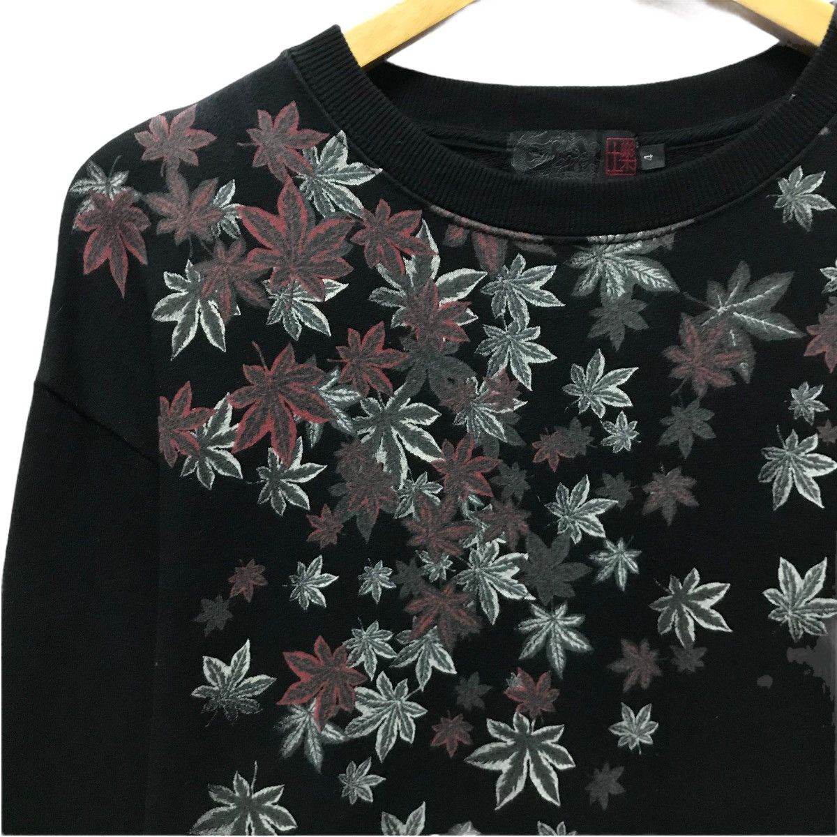 Japanese Brand Vintage Sukajan Dragon Fish Koi Sweatshirt Size US M / EU 48-50 / 2 - 3 Thumbnail
