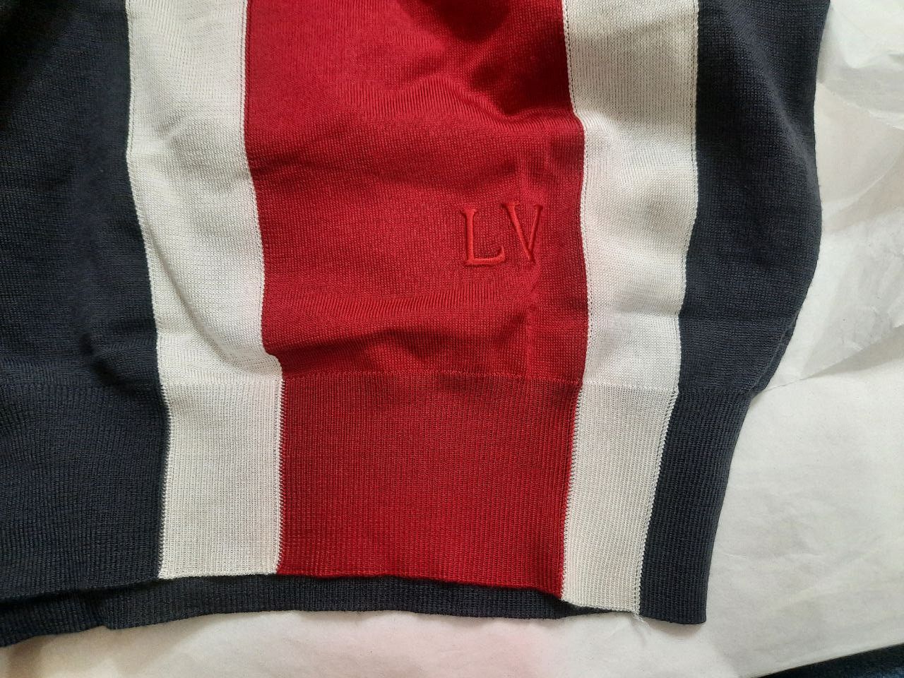 Louis Vuitton SS16 Striped Logo Sweater Size US S / EU 44-46 / 1 - 3 Thumbnail