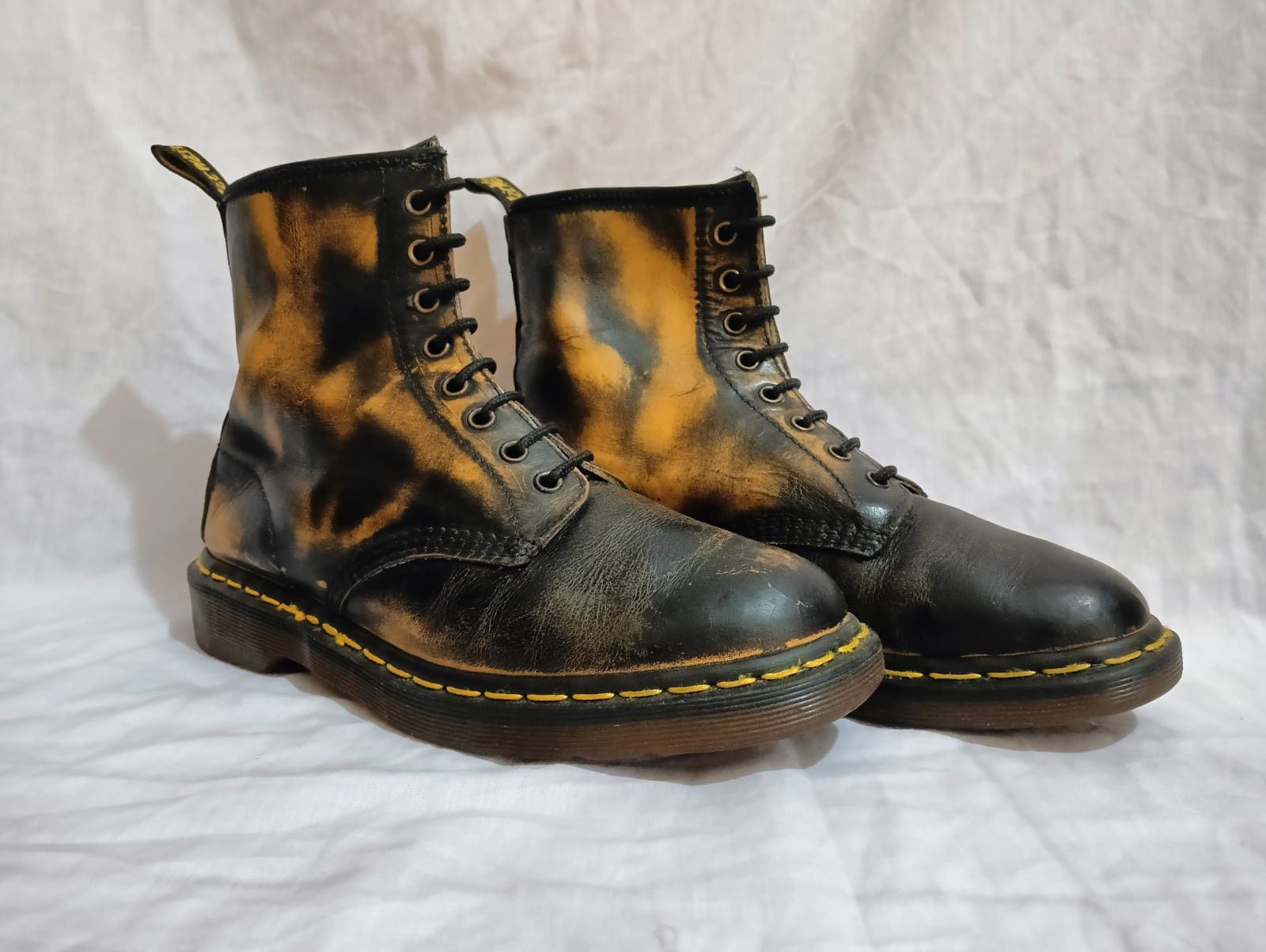 Dr.martens rub off boot
