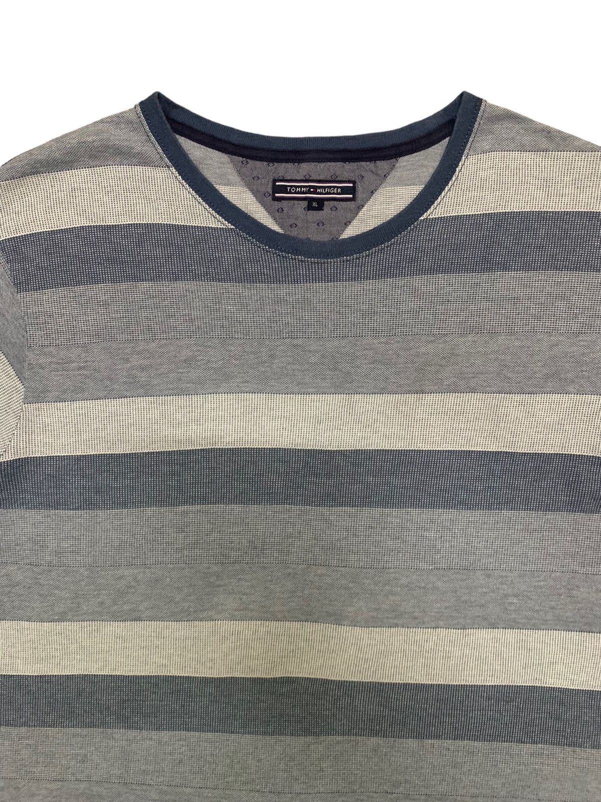 Tommy Hilfiger Tommy Hilfiger California Embroidered Logo Striped T-shirt Size US L / EU 52-54 / 3 - 3 Thumbnail