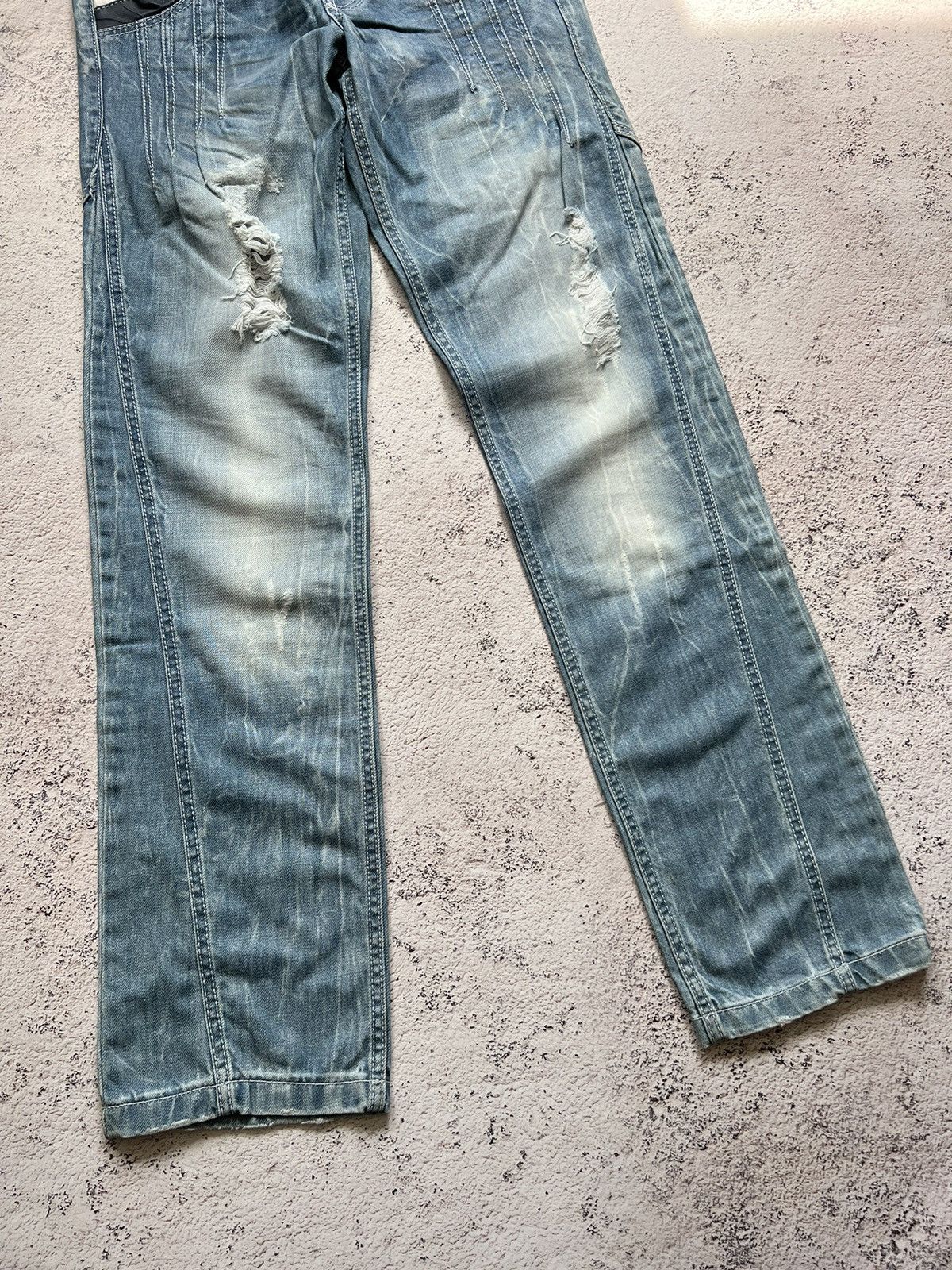 Japanese Brand × Vintage Vintage y2k distressed faded denim pants Size US 33 - 2 Thumbnail