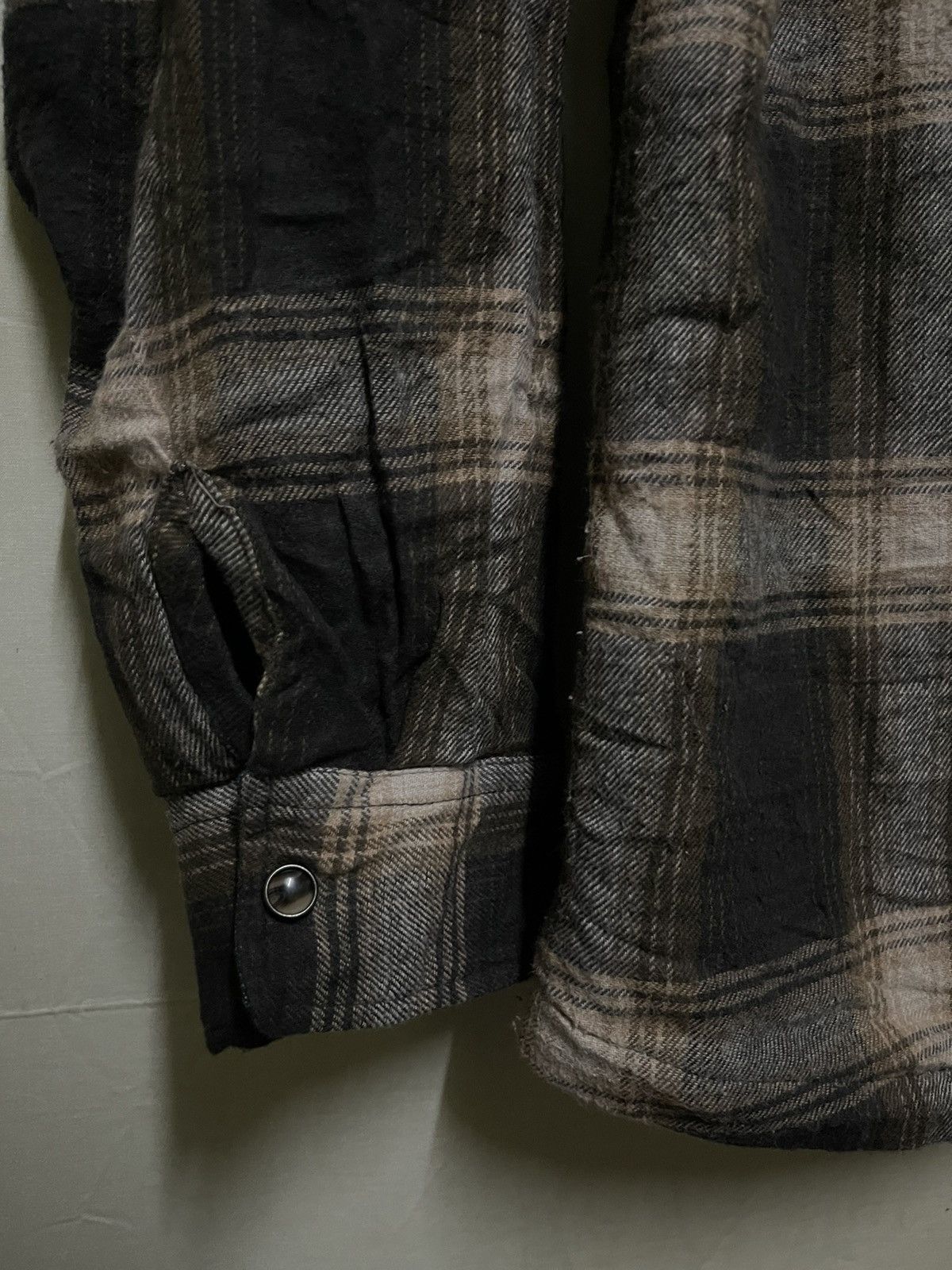 Japanese Brand Clothes Truck Flannel Shirt Snap Button Size US L / EU 52-54 / 3 - 4 Thumbnail