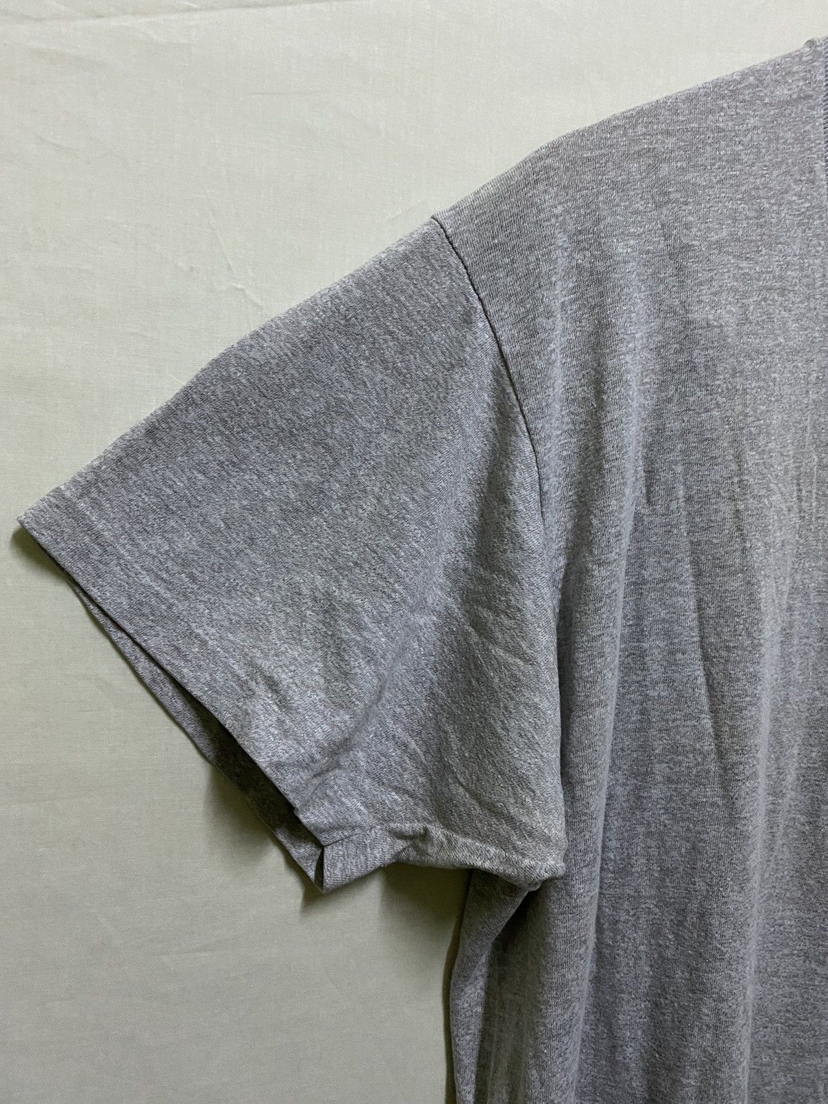 Vintage Vintage UCLA T Shirt USA Size US XL / EU 56 / 4 - 2 Thumbnail