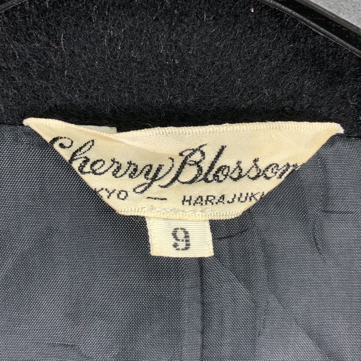 Japanese Brand Vintage 90's Wool Cardigan Coat by Cherry Blossom Tokyo Size M / US 6-8 / IT 42-44 - 11 Thumbnail