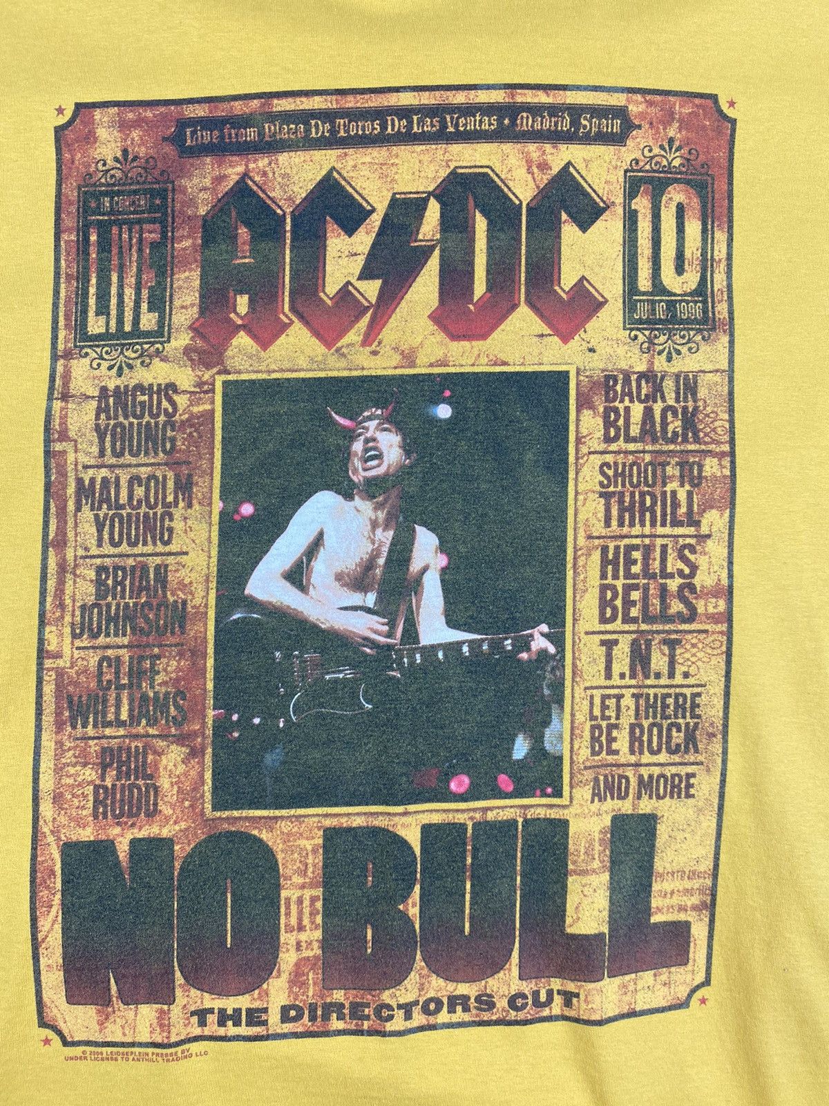 AC/DC Vintage AC/DC No Bull Tee Size US L / EU 52-54 / 3 - 5 Thumbnail