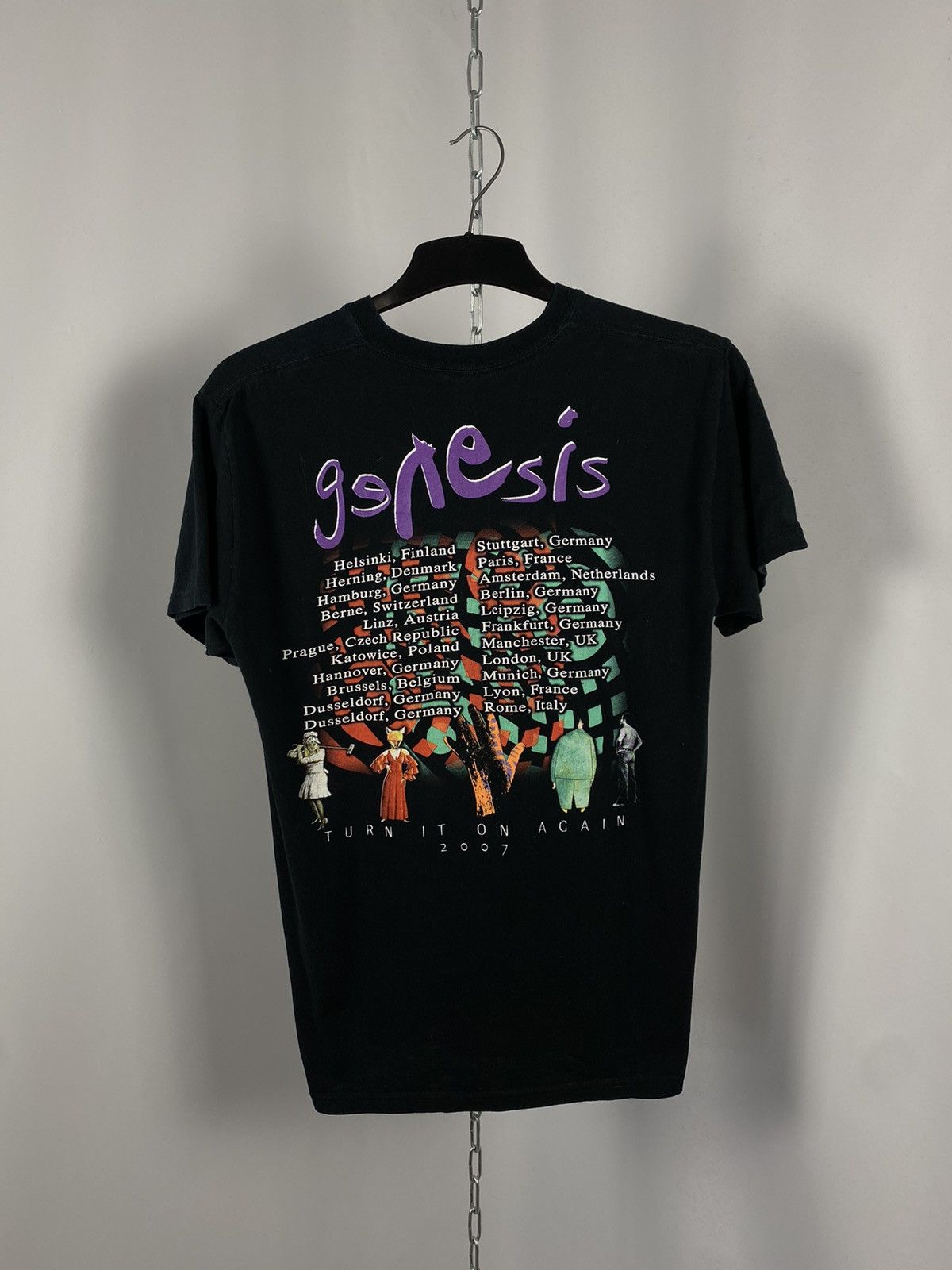 Band Tees Genesis vintage T-shirts big logo size M Size US M / EU 48-50 / 2 - 4 Thumbnail