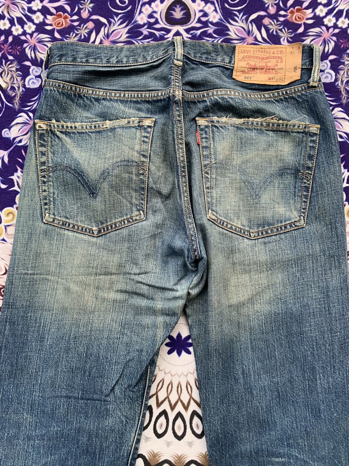 Levi's Vintage Levis 501 Faded Wash Denim Size US 33 - 11 Thumbnail