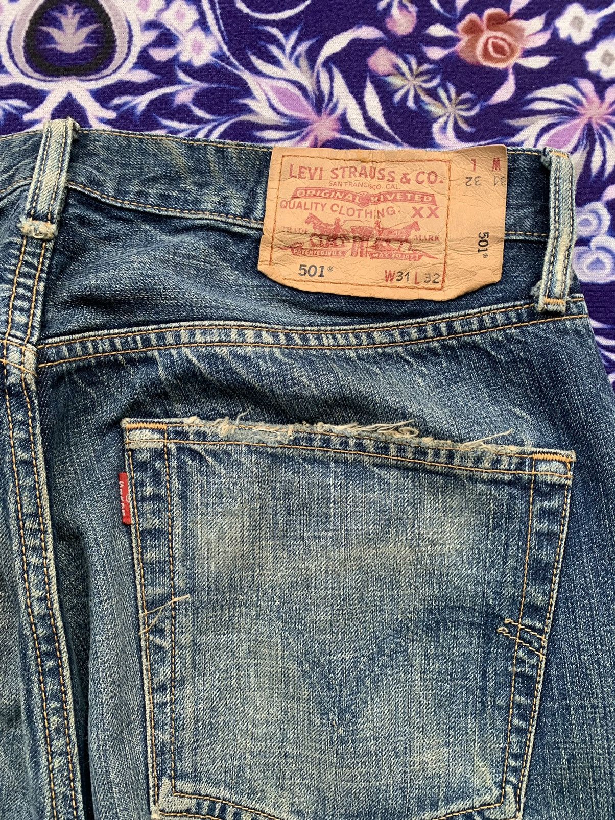 Levi's Vintage Levis 501 Faded Wash Denim Size US 33 - 12 Thumbnail