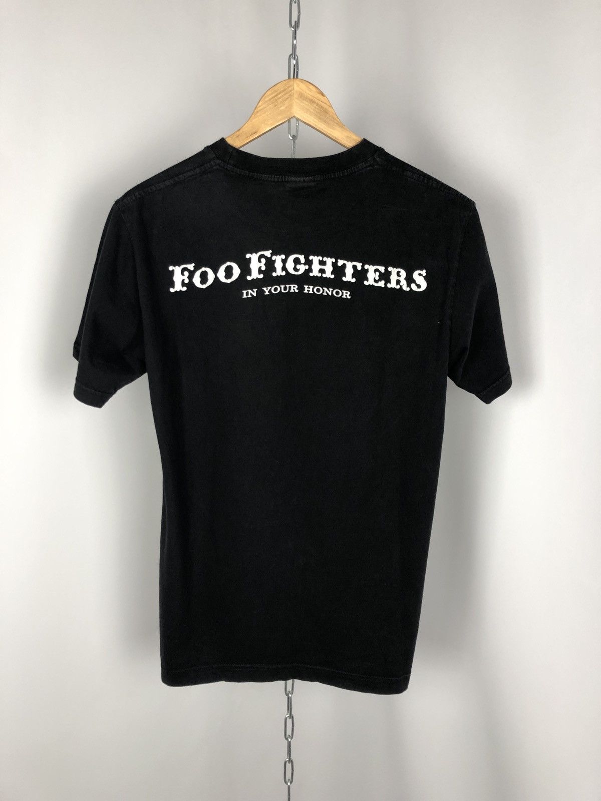 Band Tees Foo Fighters vintage T-shirts big logo size M Size US M / EU 48-50 / 2 - 5 Thumbnail