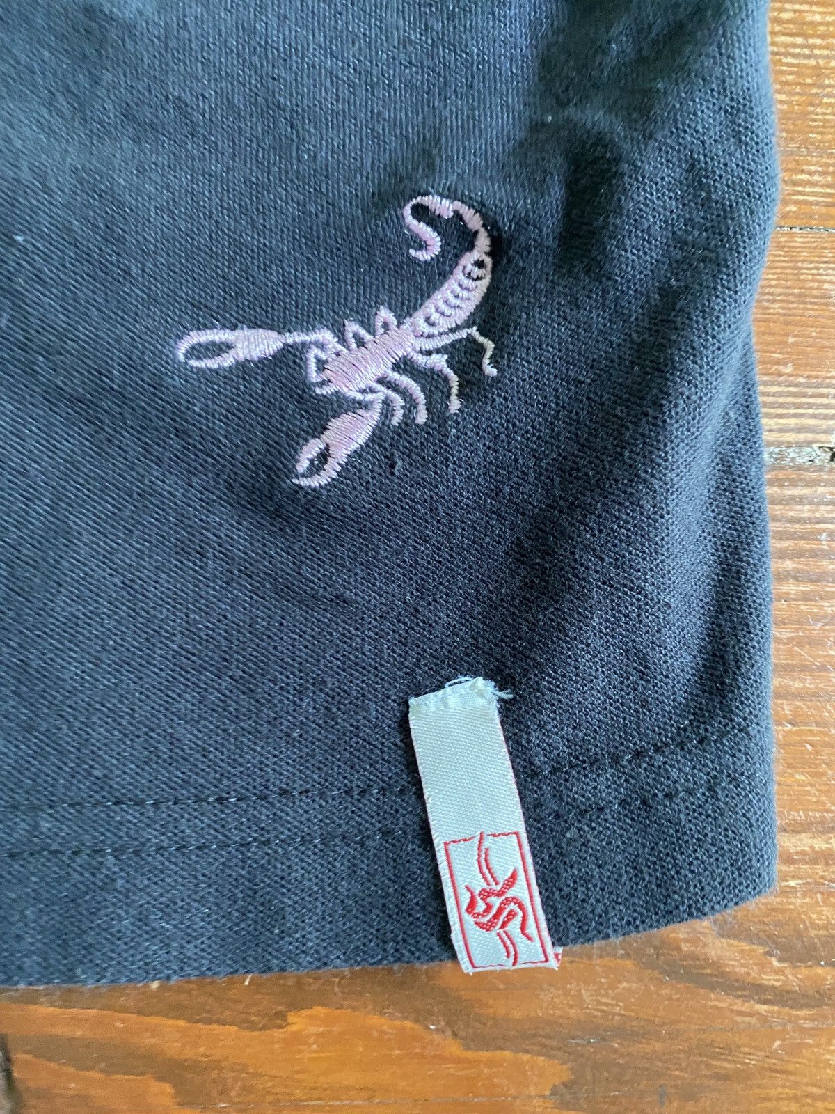 Vintage Vintage 90’s Kanji Embroidered Scorpions All Over Polo Size US XXL / EU 58 / 5 - 3 Thumbnail