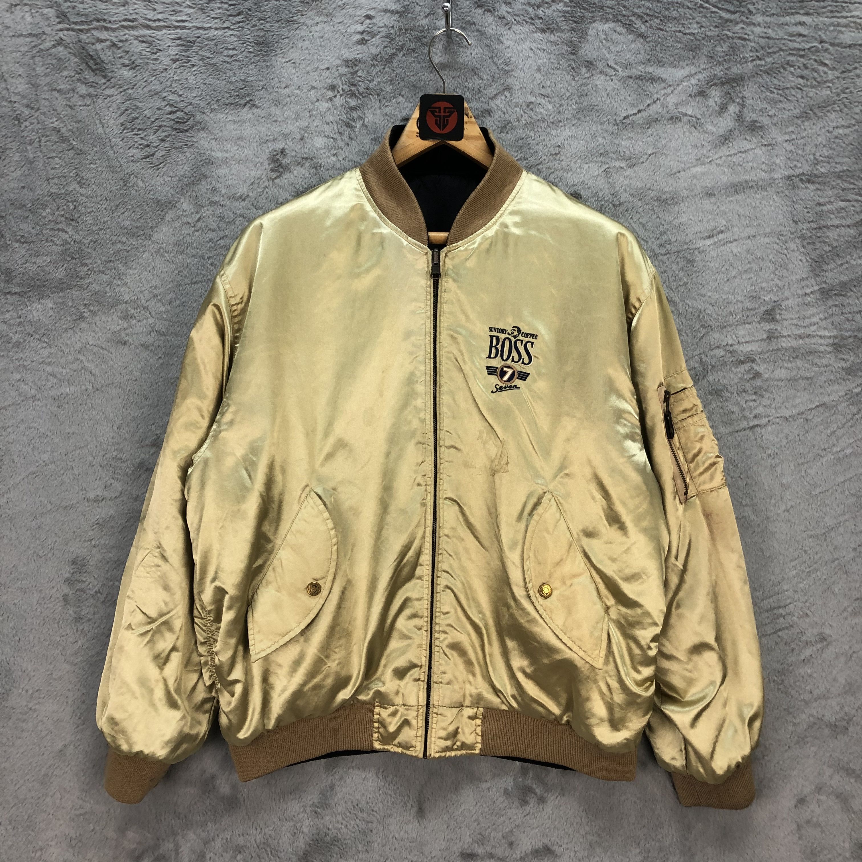 Vintage SUNTORY COFFE BOSS GOLDEN REVERSIBLE BOMBER JACKET #6162-50 Size US M / EU 48-50 / 2 - 1 Thumbnail