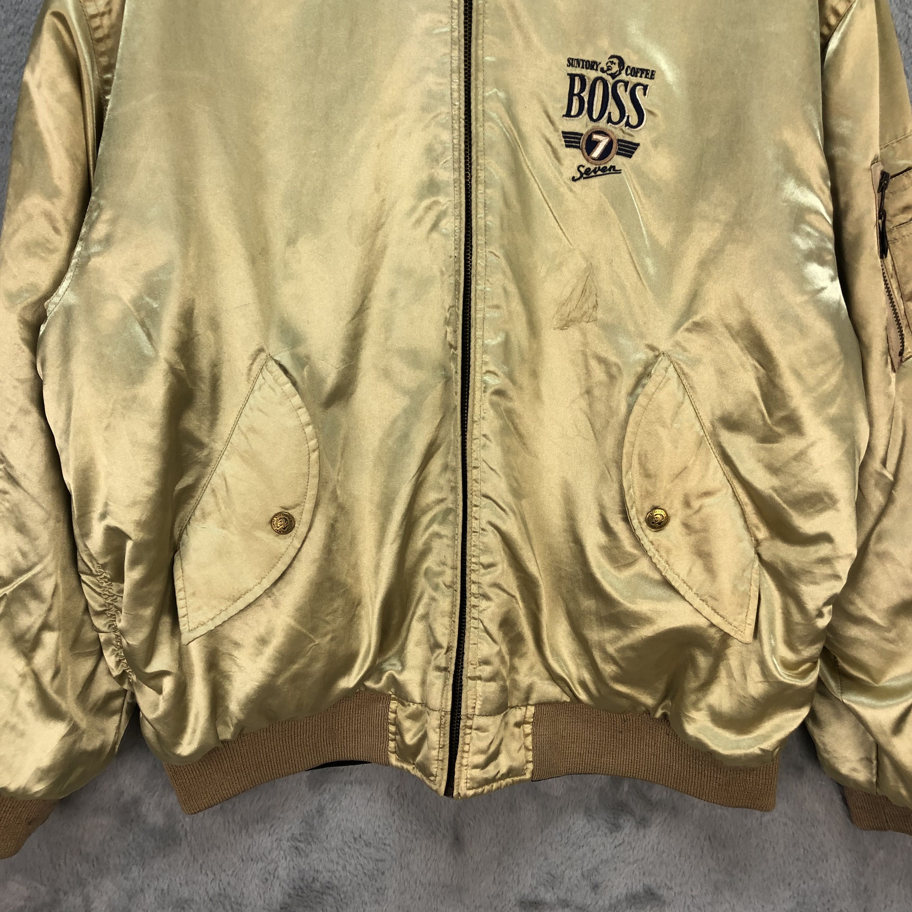 Vintage SUNTORY COFFE BOSS GOLDEN REVERSIBLE BOMBER JACKET #6162-50 Size US M / EU 48-50 / 2 - 5 Thumbnail