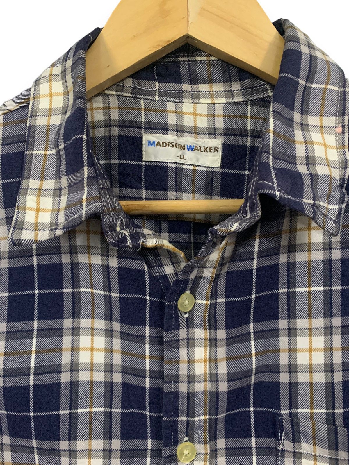 Japanese Brand Vintage Madison Walker Checked Flannel Travis Scott Style Size US L / EU 52-54 / 3 - 5 Thumbnail