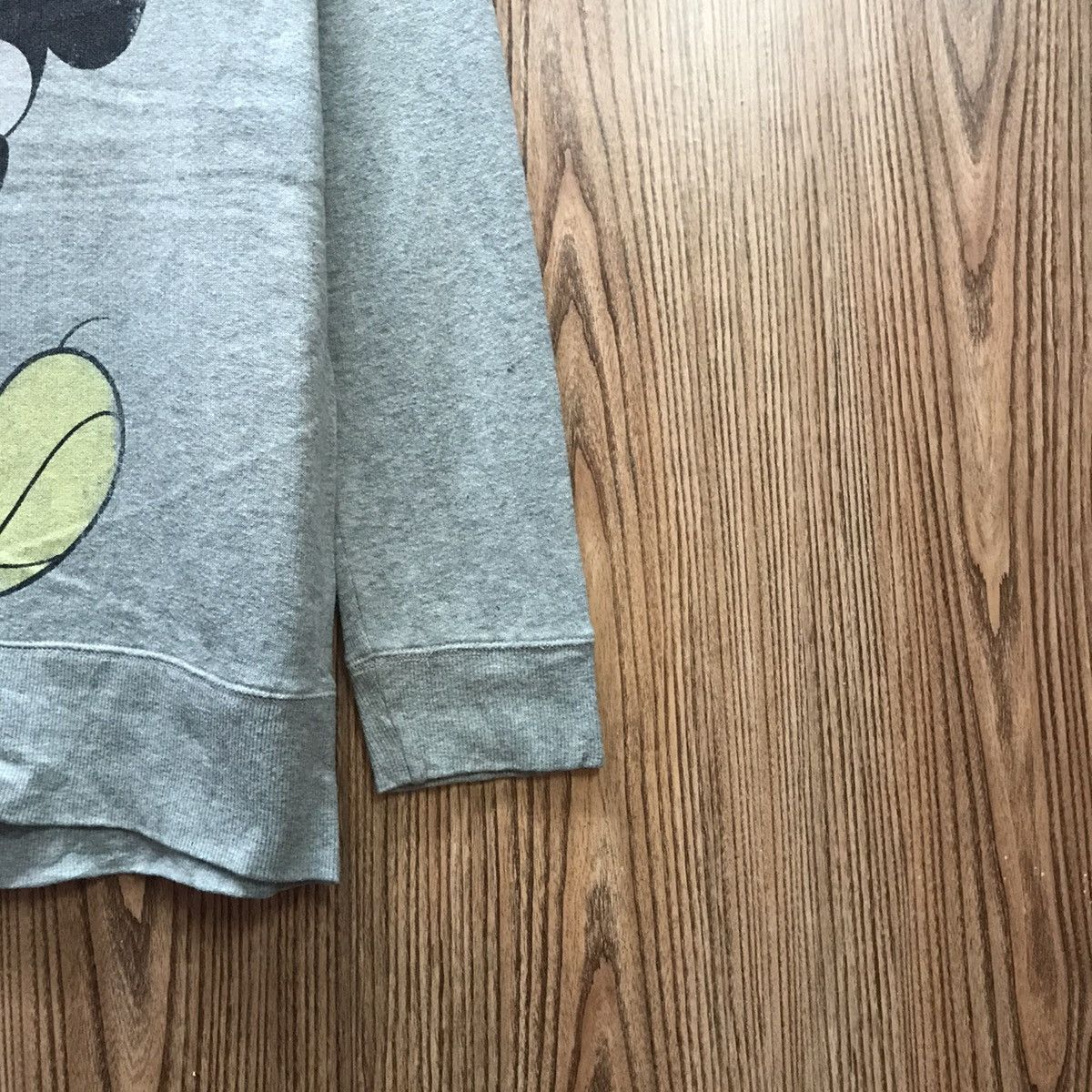 Disney × Mickey Mouse Vintage Disney Mickey Mouse Sweatshirt Size US S / EU 44-46 / 1 - 6 Thumbnail