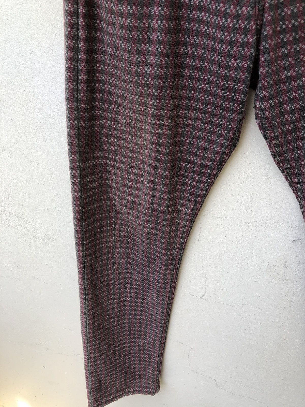 Levi's Vintage 90s Levi’s Silvertab Boy’s Cut Embroidery Checkered Size US 30 / EU 46 - 9 Thumbnail