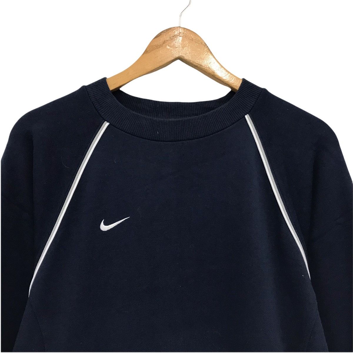 Nike × Vintage Vintage Nike Sweatshirt Nike Swoosh Nike Jumper Pullover Size US L / EU 52-54 / 3 - 2 Thumbnail