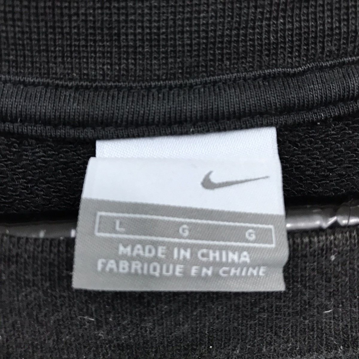 Nike × Vintage Vintage Nike Small Logo Sweatshirt Size US L / EU 52-54 / 3 - 6 Thumbnail