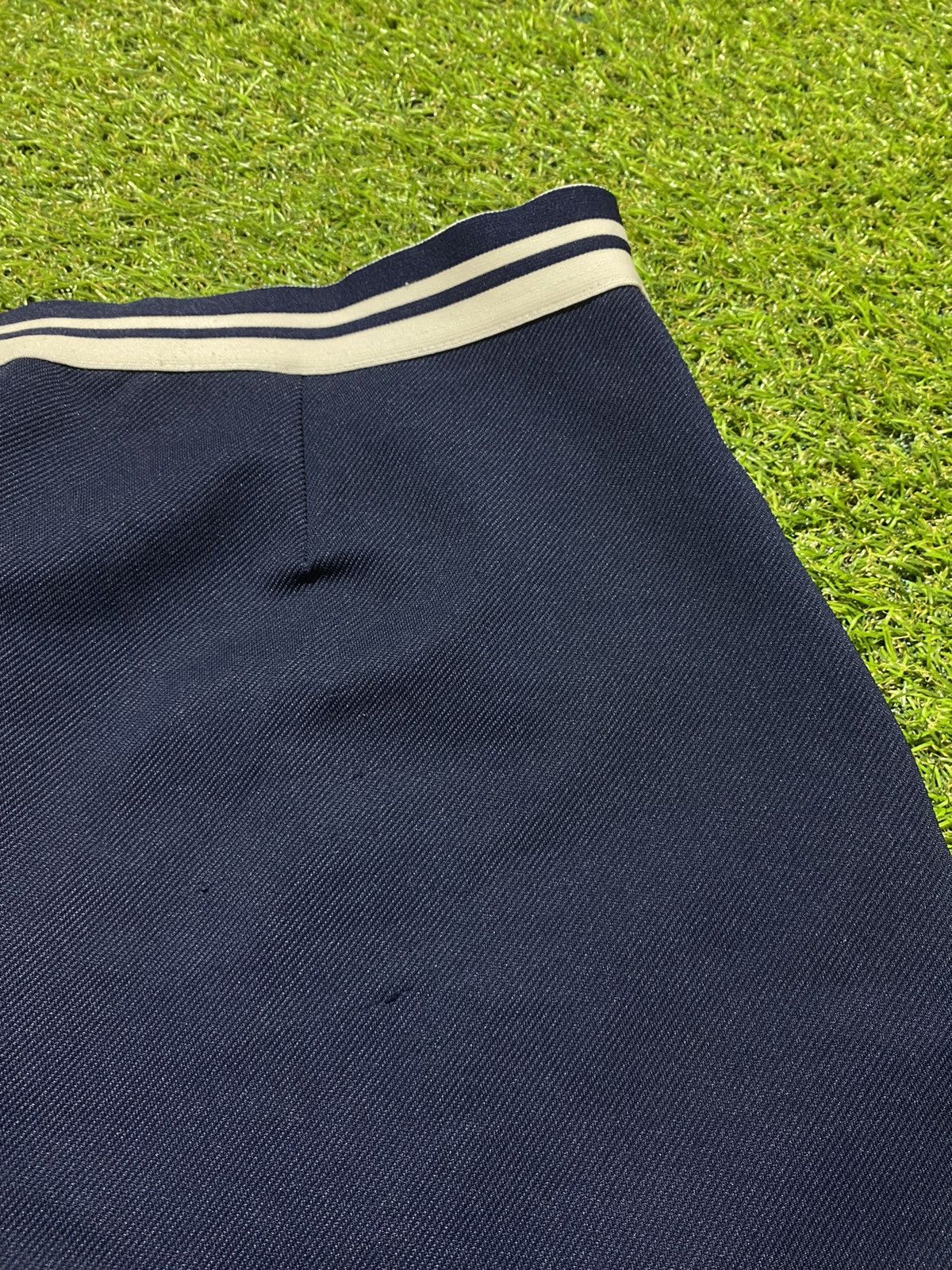 Ellesse Vintage Ellesse shorts streetwear y2k casual style size L Size US 34 / EU 50 - 4 Thumbnail