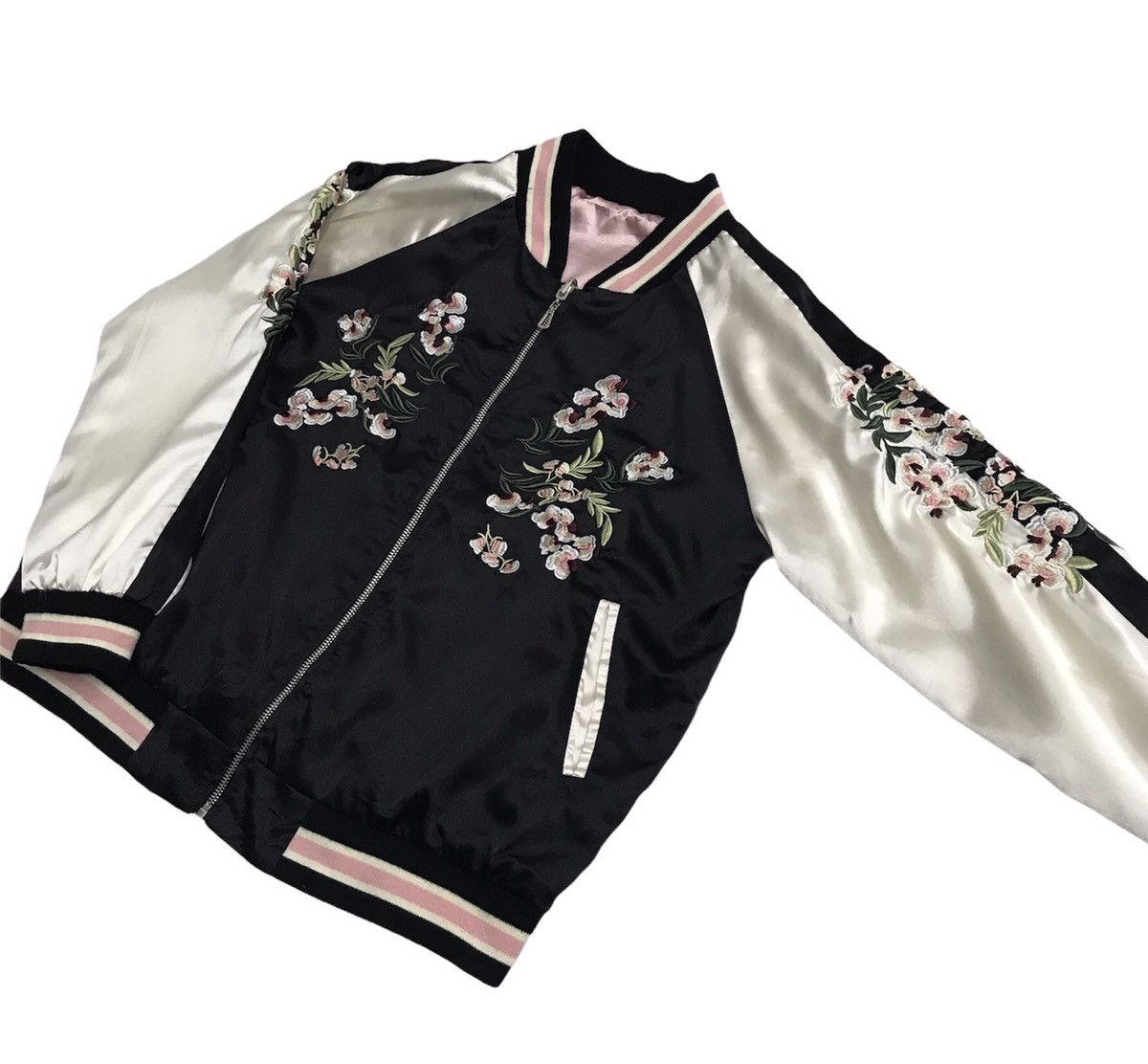Japanese Brand × Vintage Vintage Sukajan Embroidery Logo Size US M / EU 48-50 / 2 - 5 Thumbnail