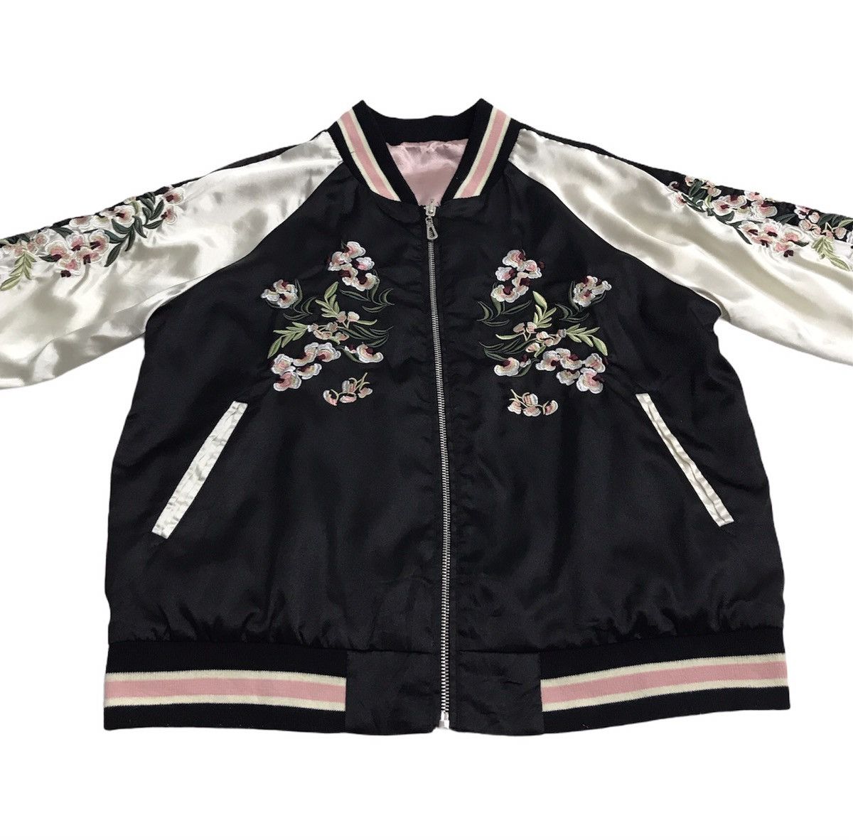 Japanese Brand × Vintage Vintage Sukajan Embroidery Logo Size US M / EU 48-50 / 2 - 6 Thumbnail