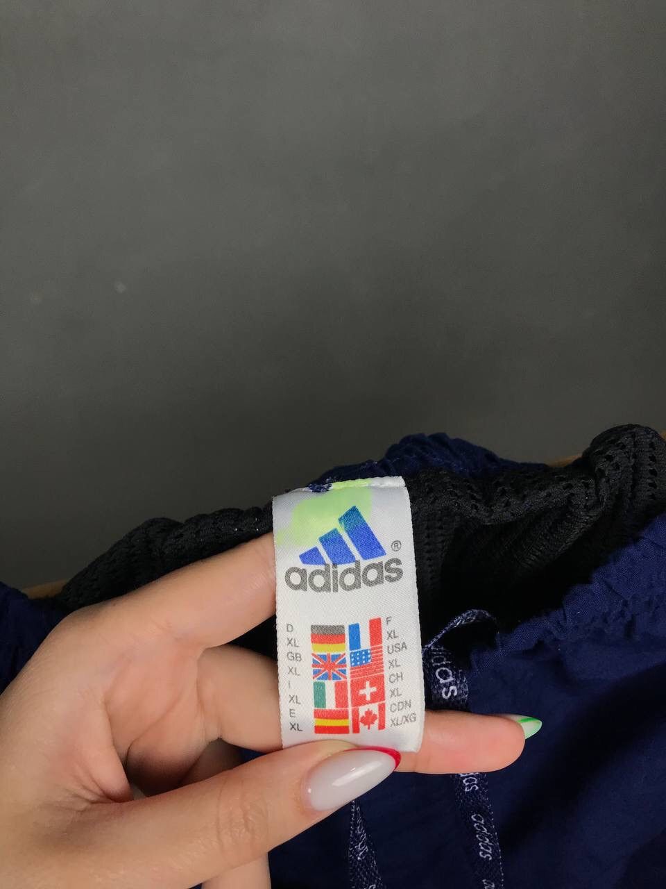 Adidas × Vintage Adidas vintage streetwear shorts Size US 34 / EU 50 - 3 Thumbnail