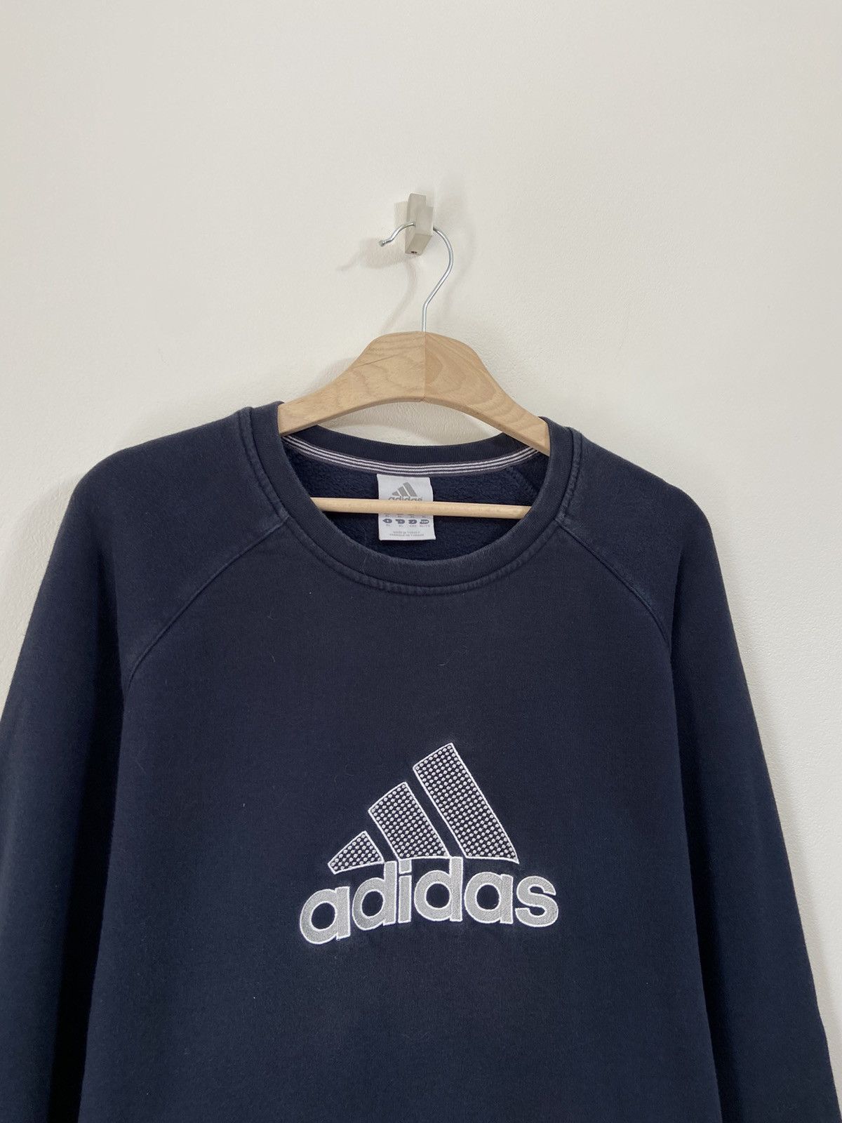 Vintage Adidas Vintage Sweatshirt Big Logo Size US XL / EU 56 / 4 - 3 Thumbnail