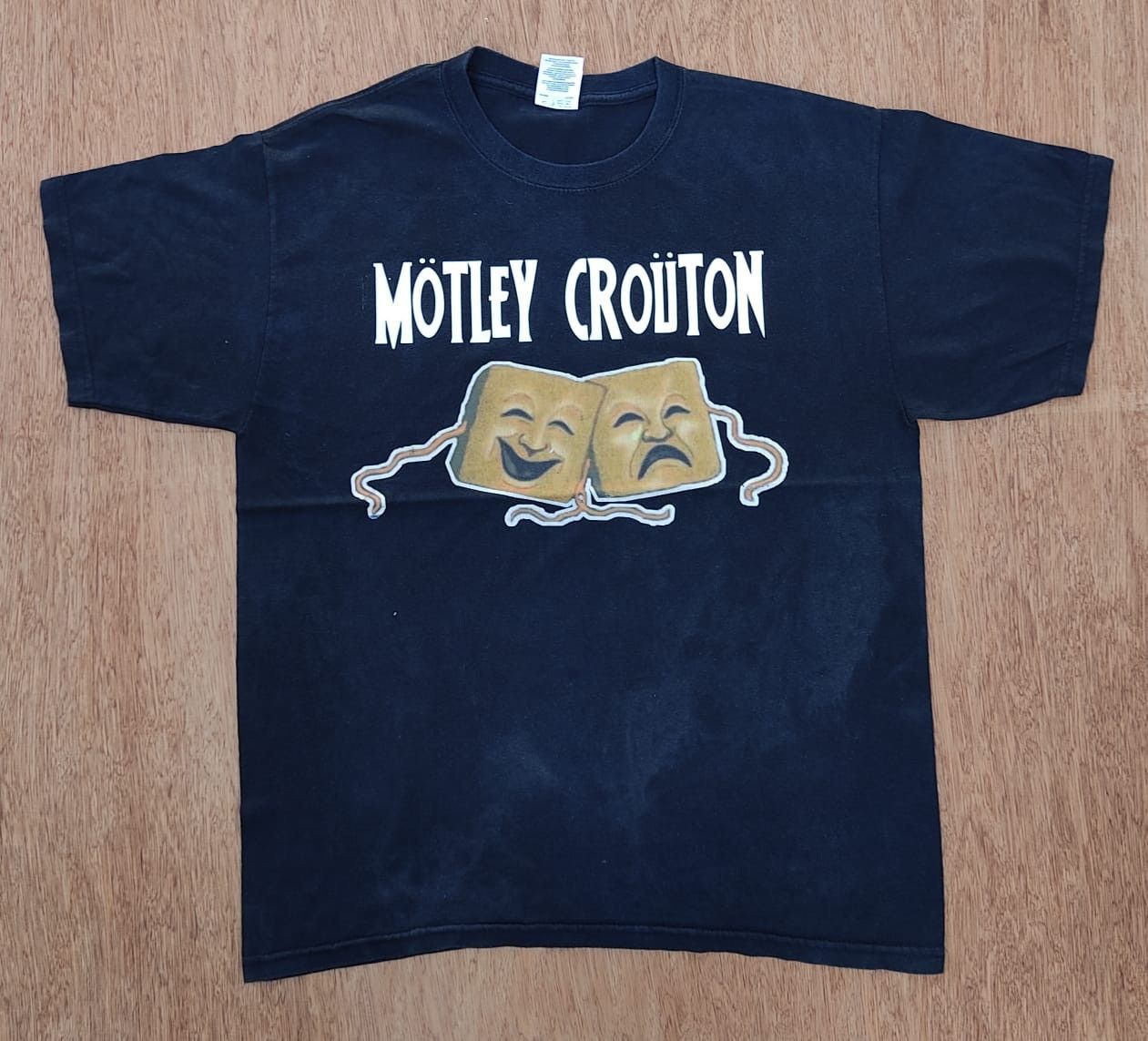 Band Tees × Vintage vintage tee band B20 Motley Crue Size US L / EU 52-54 / 3 - 1 Thumbnail