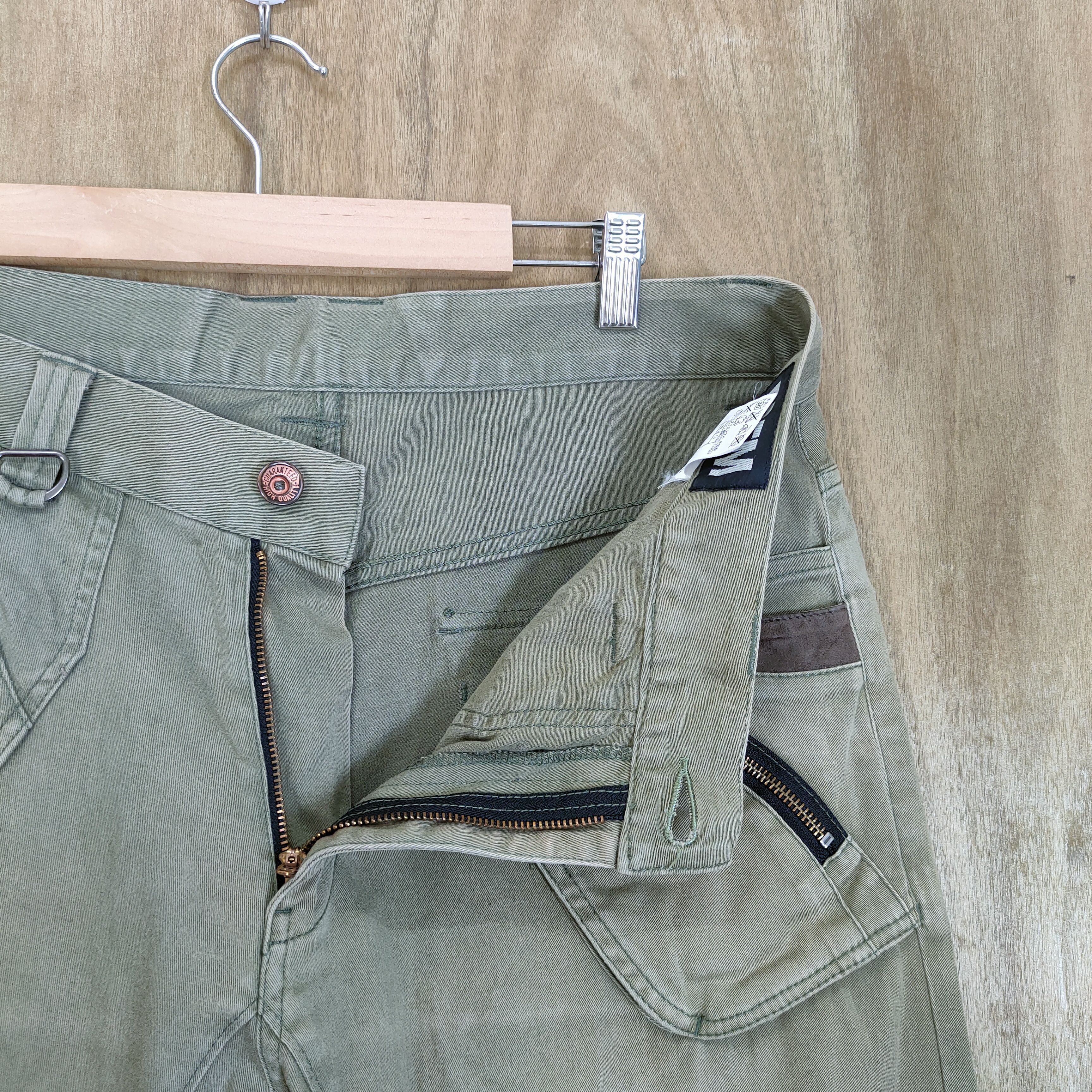 PPFM VINTAGE PPFM FADED TWIST LEG BONDAGE CARGO PANTS Size US 34 / EU 50 - 12 Thumbnail