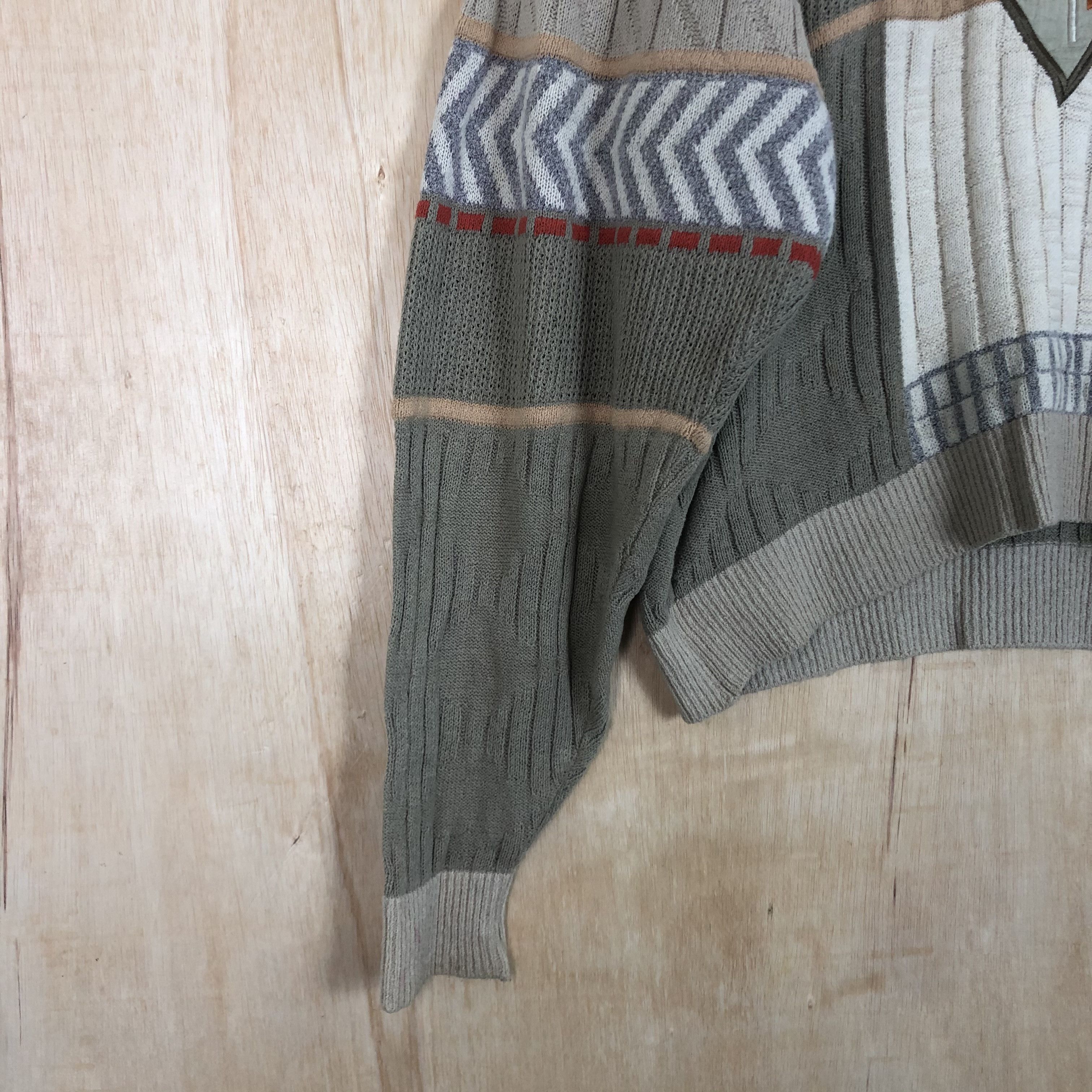 Vintage DLL Destinare Uomo navajo art brown Knitwear #c036DL Size US L / EU 52-54 / 3 - 8 Thumbnail
