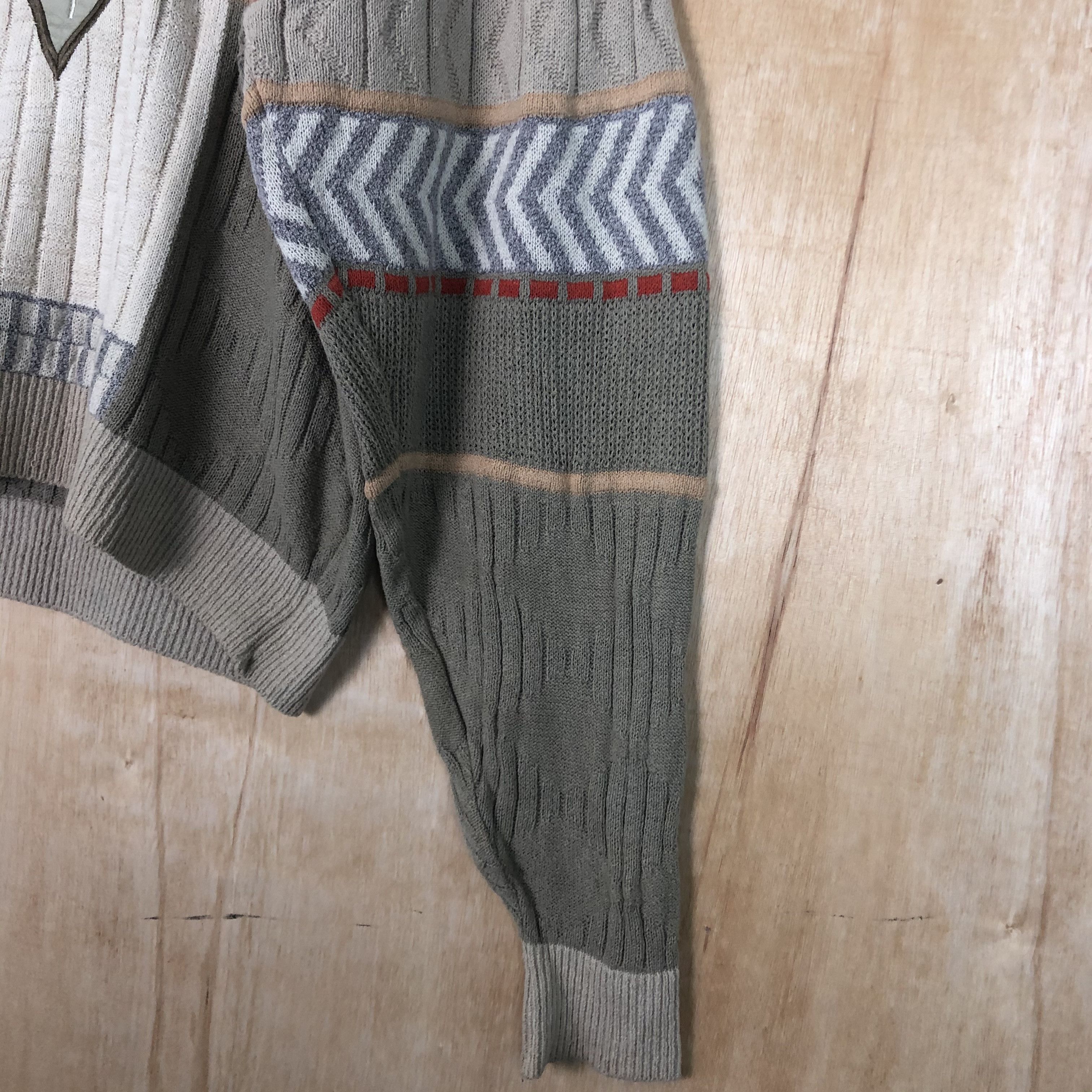 Vintage DLL Destinare Uomo navajo art brown Knitwear #c036DL Size US L / EU 52-54 / 3 - 6 Thumbnail