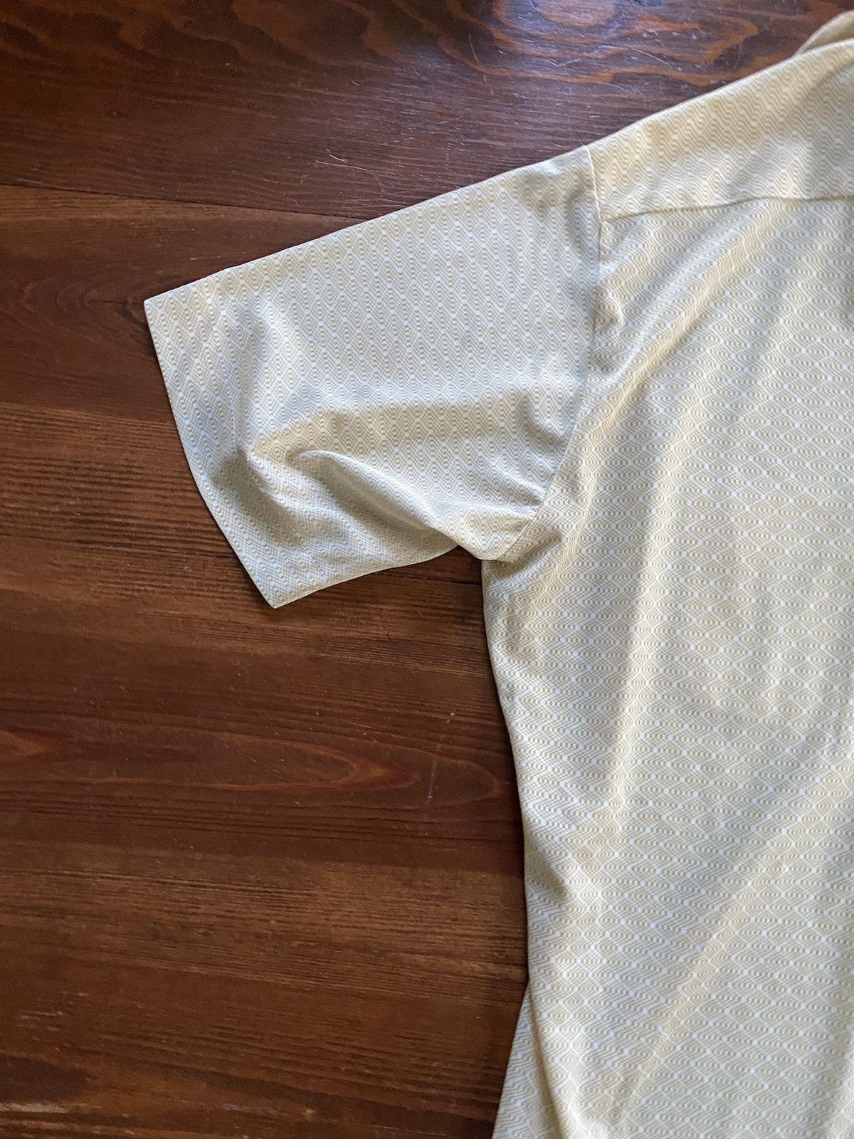 Vintage Vintage 60’s Escalate Sheer Poly Blend Button Up Size US L / EU 52-54 / 3 - 16 Thumbnail