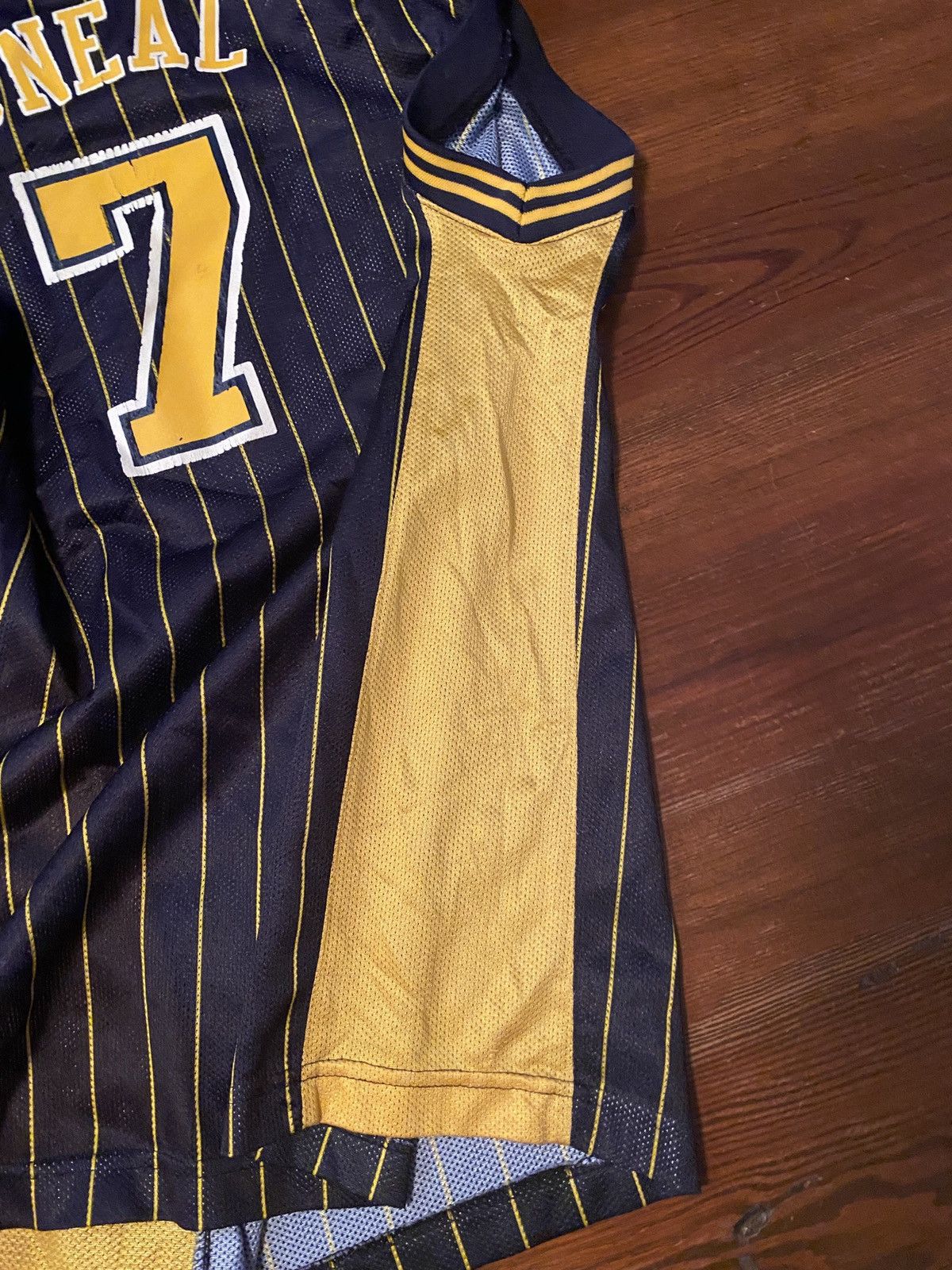 NBA Y2K’s Jermaine O’Neal Indian Pacers Kids XL Reebok Jersey Size US S / EU 44-46 / 1 - 18 Thumbnail
