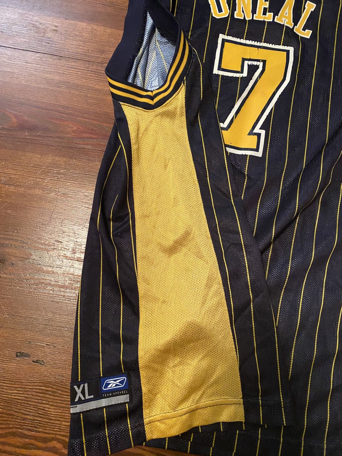 NBA Y2K’s Jermaine O’Neal Indian Pacers Kids XL Reebok Jersey Size US S / EU 44-46 / 1 - 17 Thumbnail