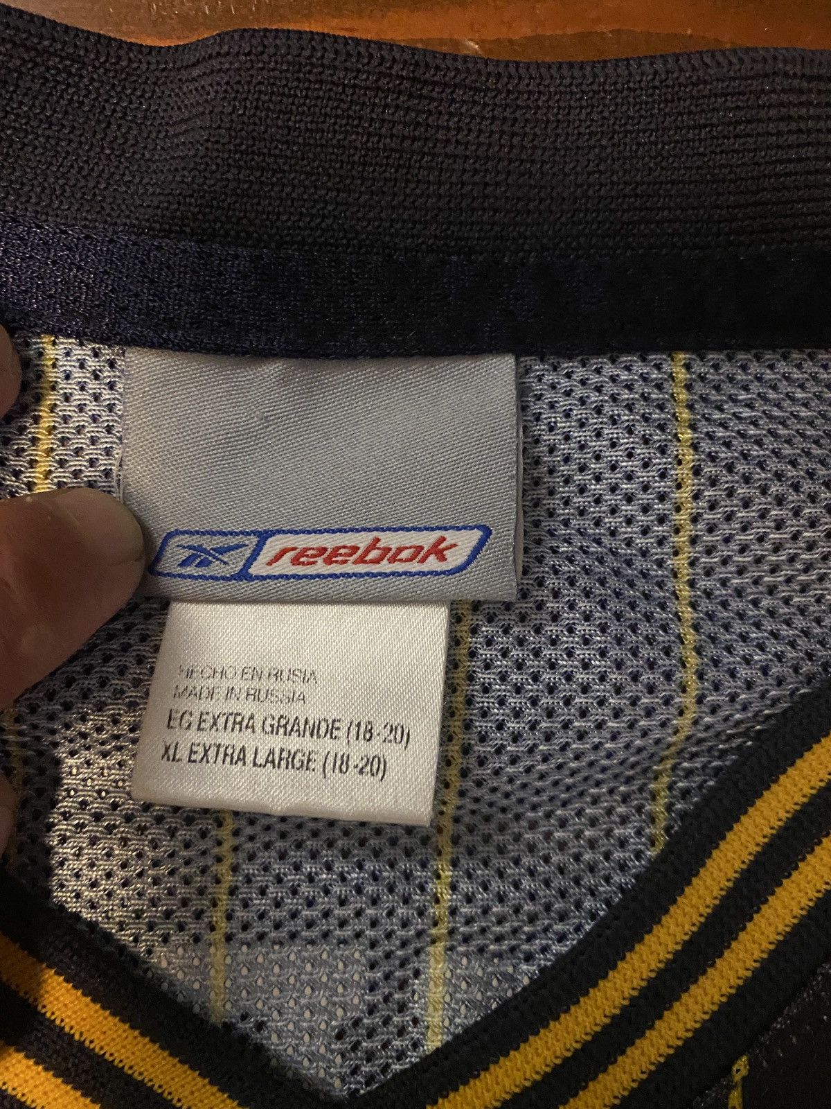 NBA Y2K’s Jermaine O’Neal Indian Pacers Kids XL Reebok Jersey Size US S / EU 44-46 / 1 - 9 Thumbnail