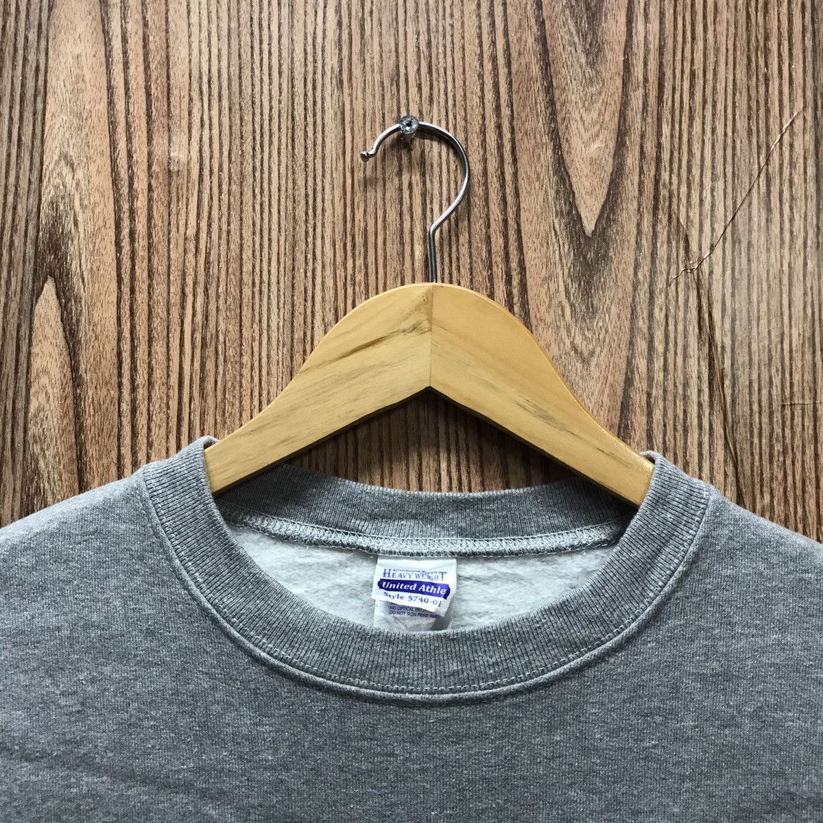 Japanese Brand × Vintage Vintage FM802 Radio Sweatshirt Size US S / EU 44-46 / 1 - 5 Thumbnail