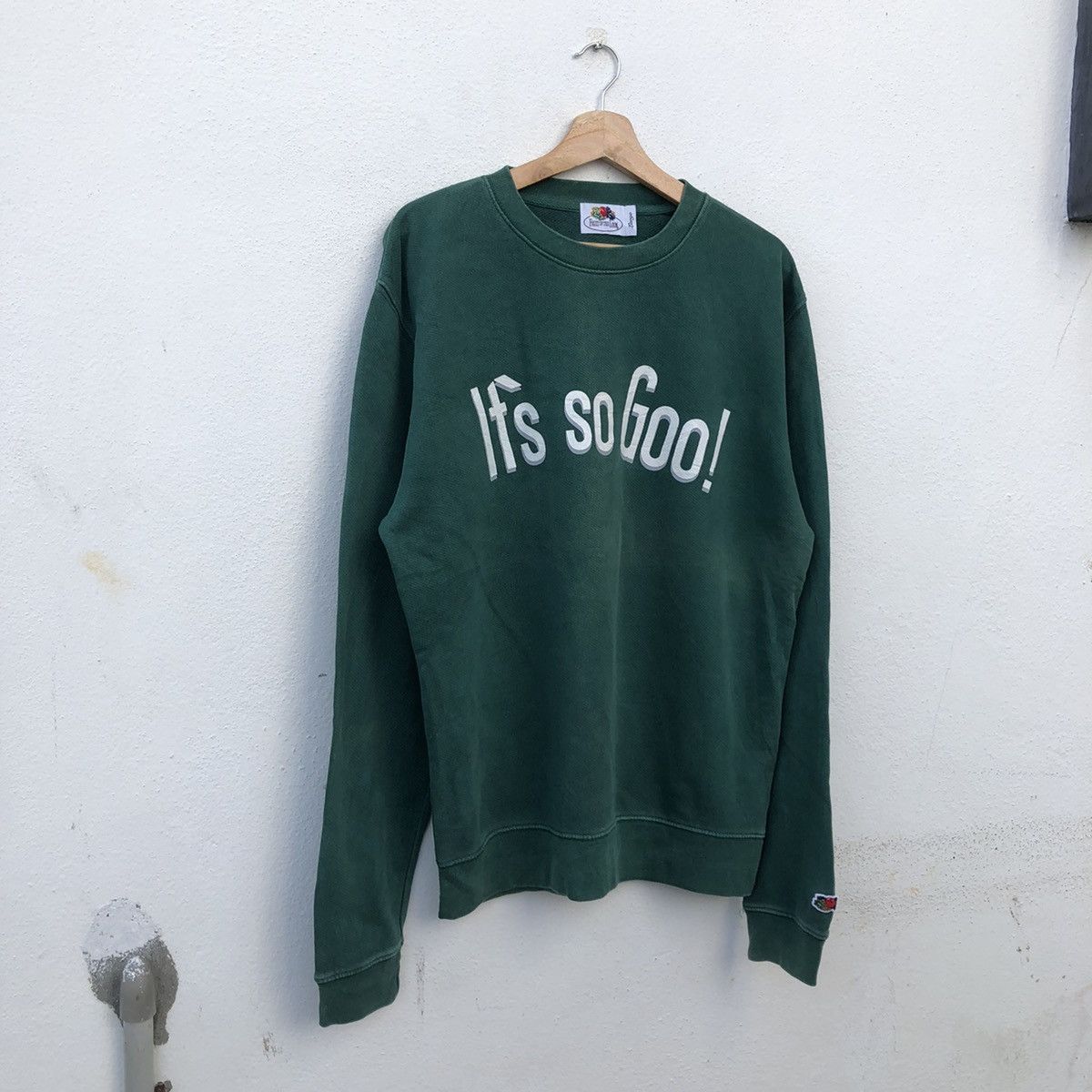 Japanese Brand VINTAGE FRUITS OF THE LOOM SWEATSHIRT BUG LOGO Size US L / EU 52-54 / 3 - 2 Thumbnail