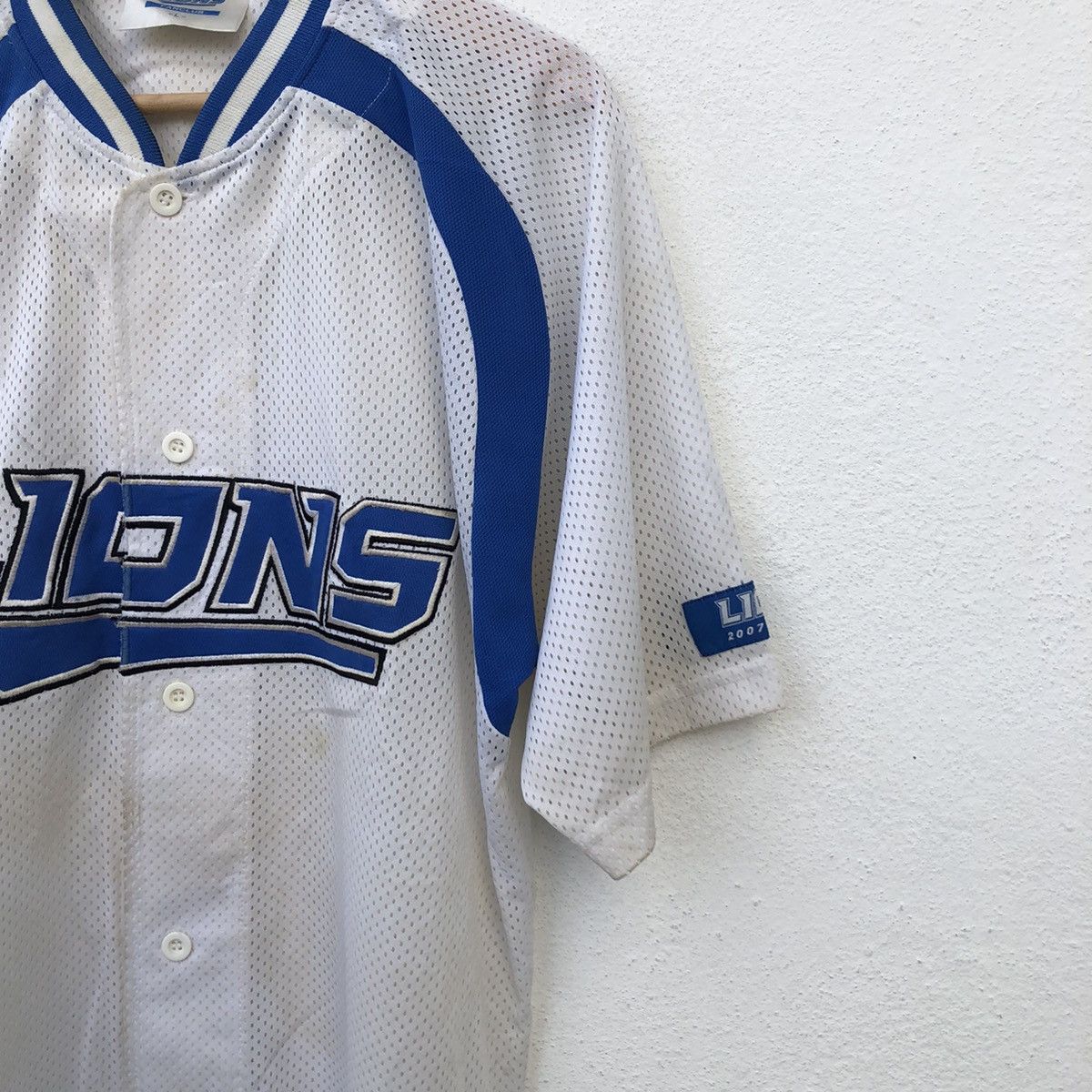 Vintage LIONS FANSCLUB BIG LOGO SHIRT BUTTON UPS Size US L / EU 52-54 / 3 - 4 Thumbnail