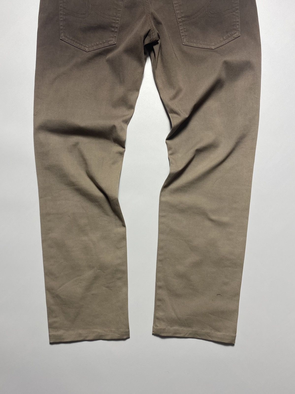 Iceberg Vintage Iceberg avant-garde brown chino pants size 32 Size US 32 / EU 48 - 13 Thumbnail