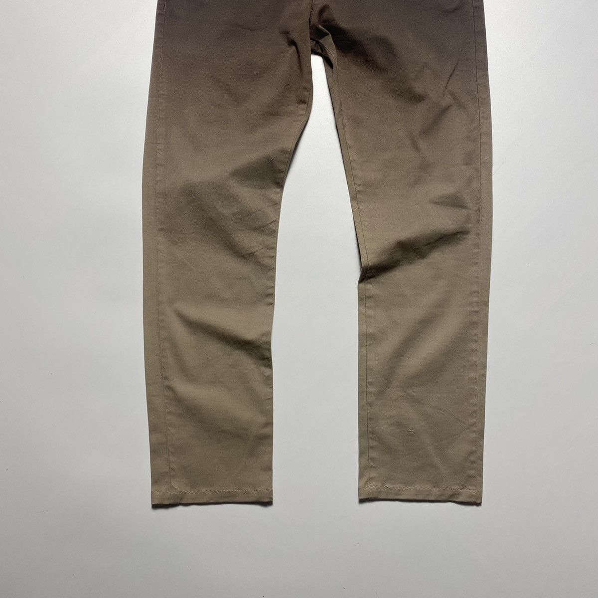 Iceberg Vintage Iceberg avant-garde brown chino pants size 32 Size US 32 / EU 48 - 3 Thumbnail