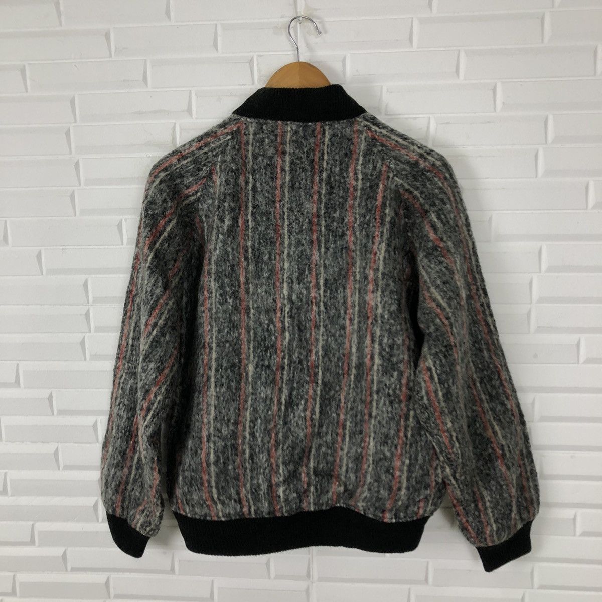 Japanese Brand VINTAGE CASUAL WEAR FORMEN BOMBER STYLE JACKET RARE DESIGN Size US L / EU 52-54 / 3 - 7 Thumbnail