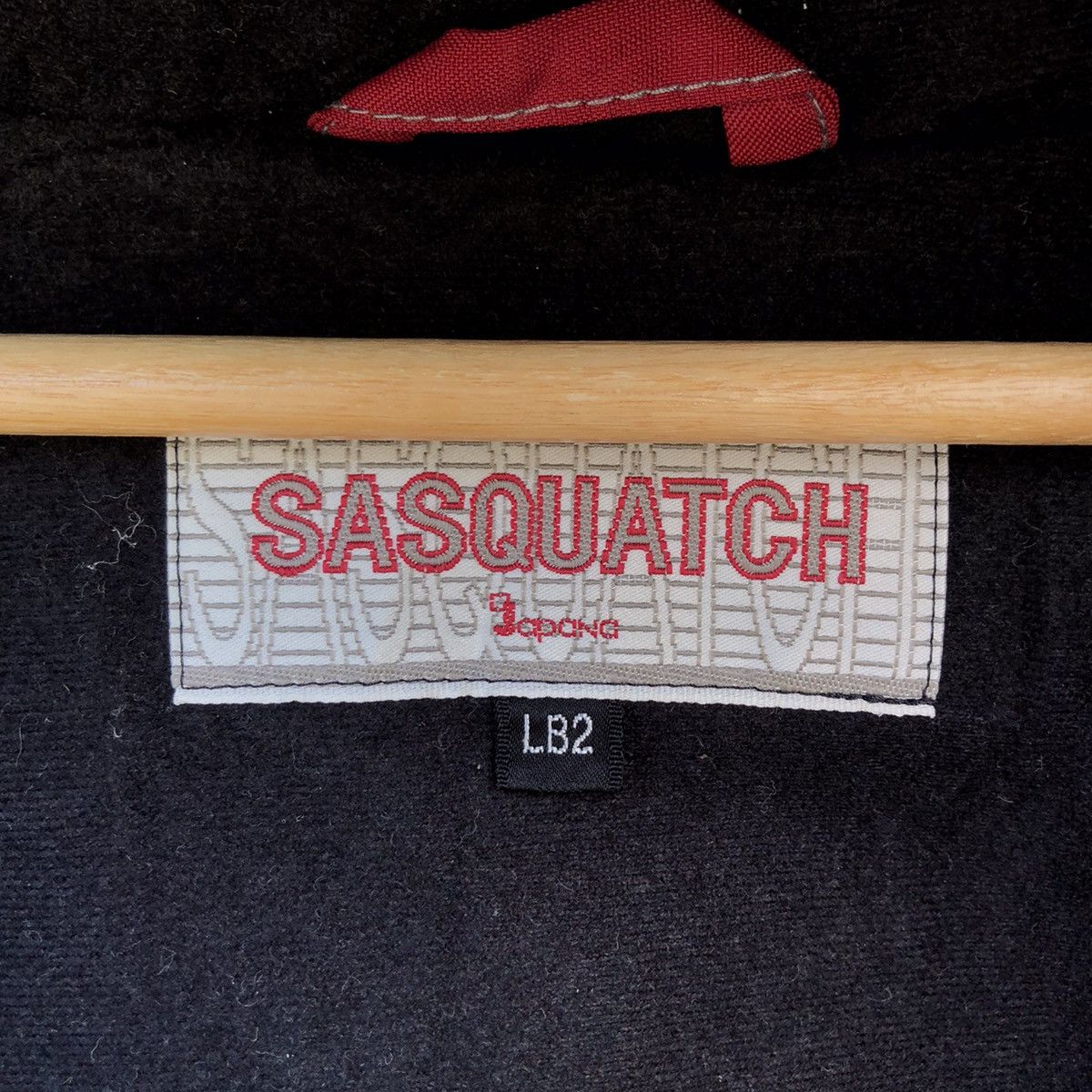 Japanese Brand SASQUATCH SKI JACKET RARE COLOUR Size US L / EU 52-54 / 3 - 12 Thumbnail