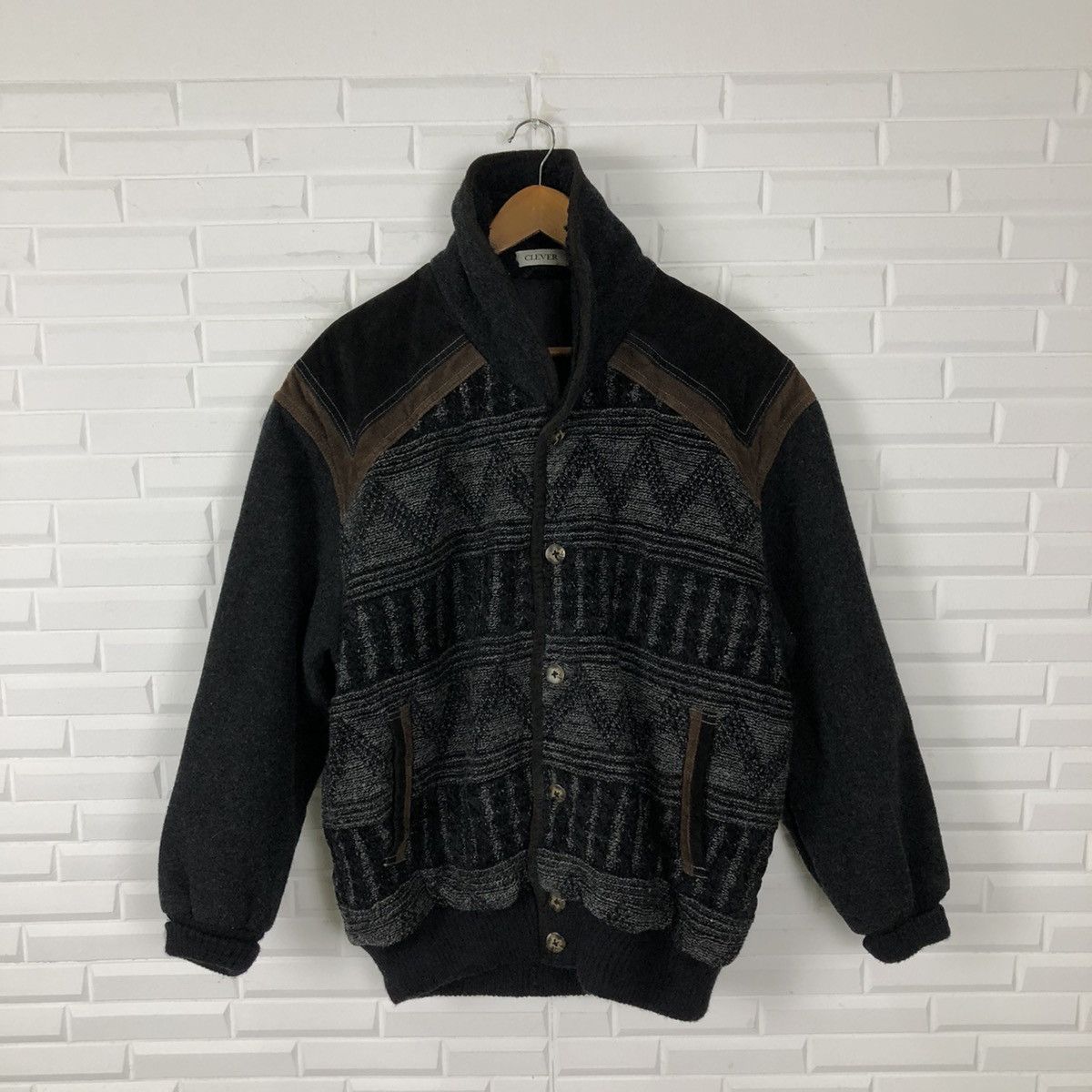 Japanese Brand VINTAGE SUIDE LEATHER JACKET CLEVER NAVAJO DESIGN Size US M / EU 48-50 / 2 - 10 Thumbnail