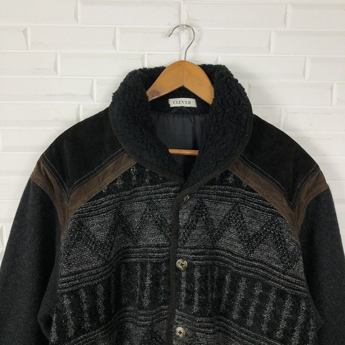 Japanese Brand VINTAGE SUIDE LEATHER JACKET CLEVER NAVAJO DESIGN Size US M / EU 48-50 / 2 - 3 Thumbnail