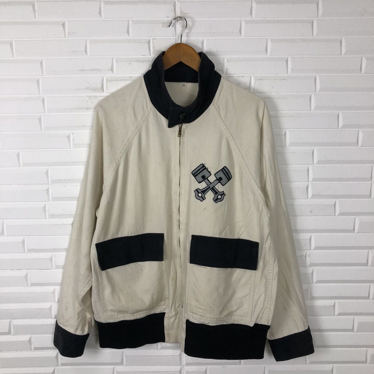 Japanese Brand VINTAGE ZIPPER JACKET ENGINEMOUNTING BIG LOGO STREETFASHION Size US L / EU 52-54 / 3 - 9 Thumbnail
