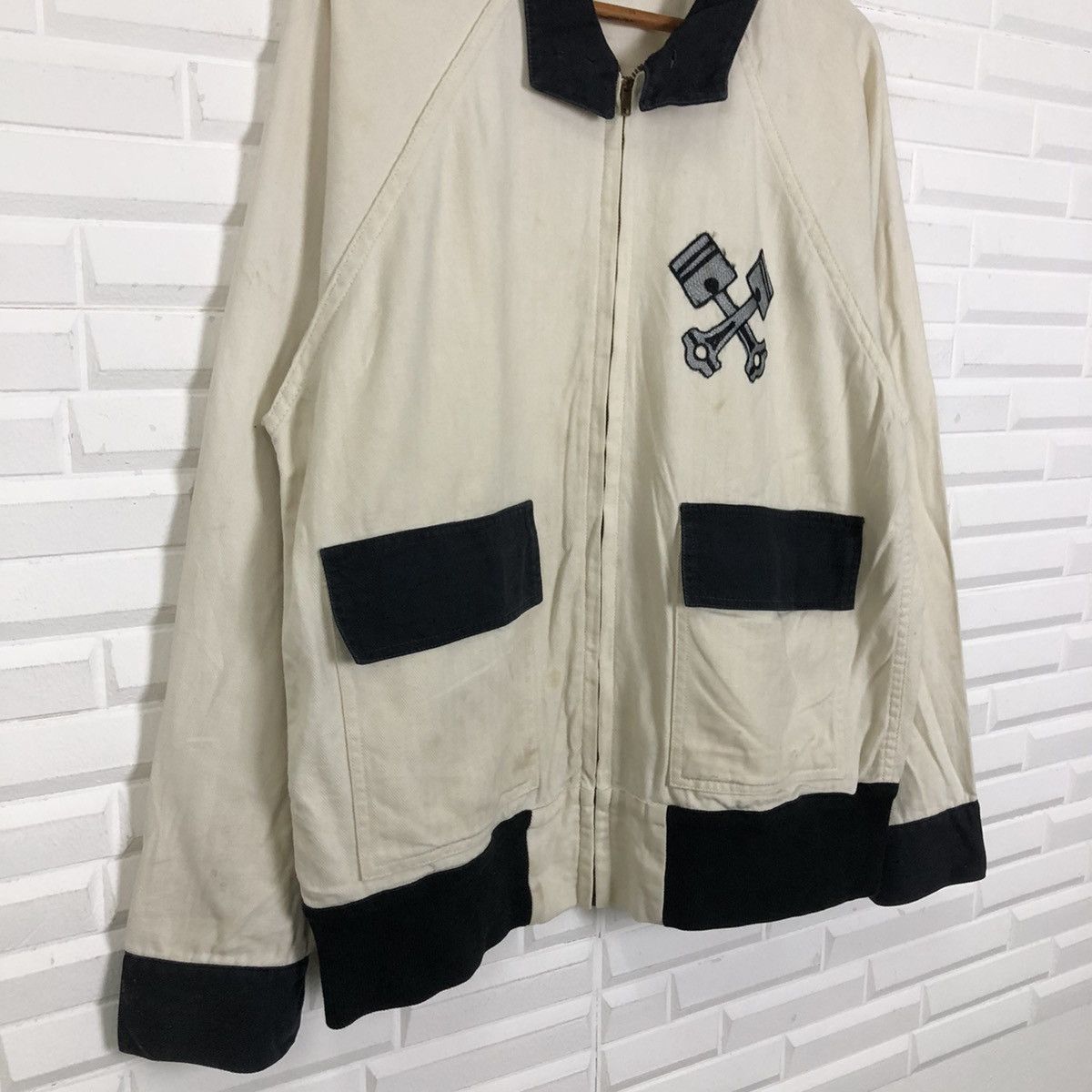 Japanese Brand VINTAGE ZIPPER JACKET ENGINEMOUNTING BIG LOGO STREETFASHION Size US L / EU 52-54 / 3 - 4 Thumbnail