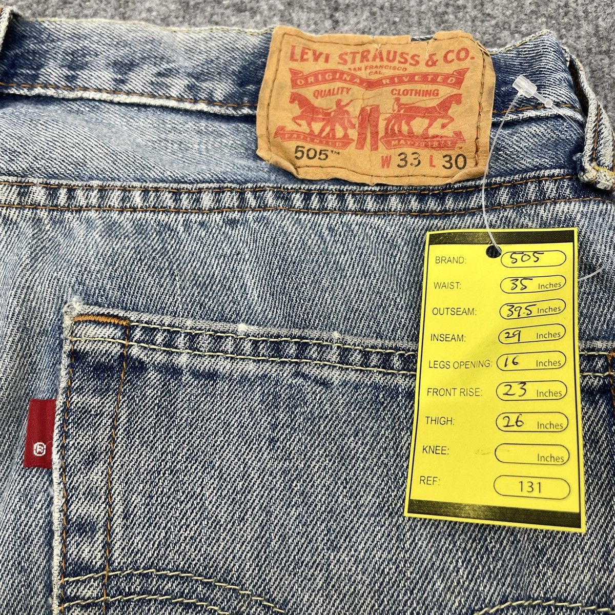 Levi's × Vintage Vintage Levi's 505 Distressed Faded Jeans -wc131 Size US 35 - 11 Thumbnail