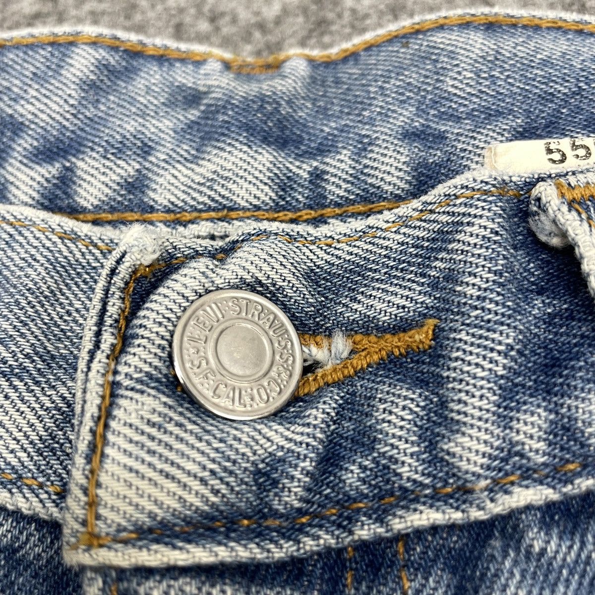 Levi's × Vintage Vintage levi's 550 Distressed Light Wash -wc147 Size US 29 - 6 Thumbnail